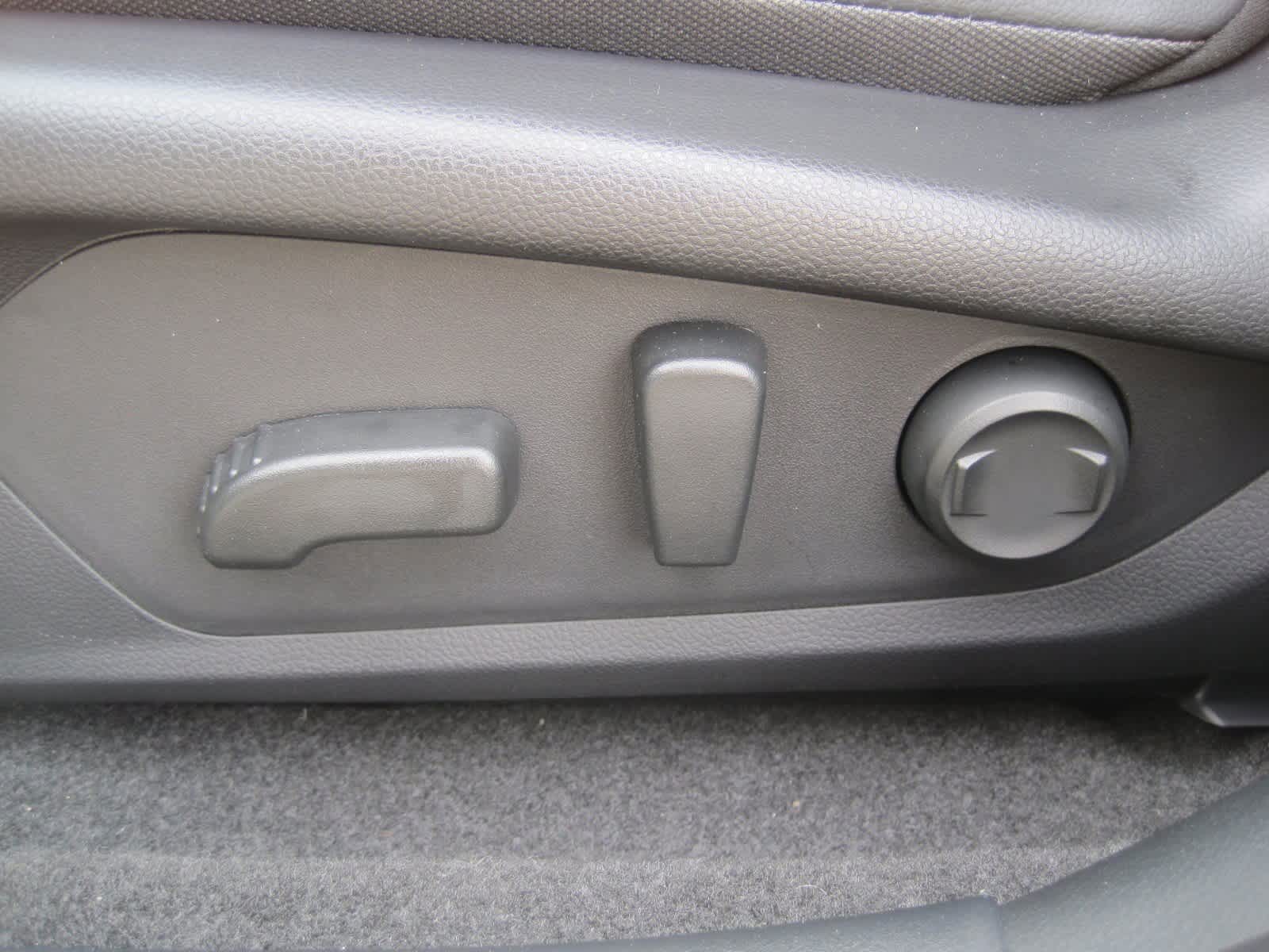used 2025 Subaru Crosstrek car, priced at $33,838
