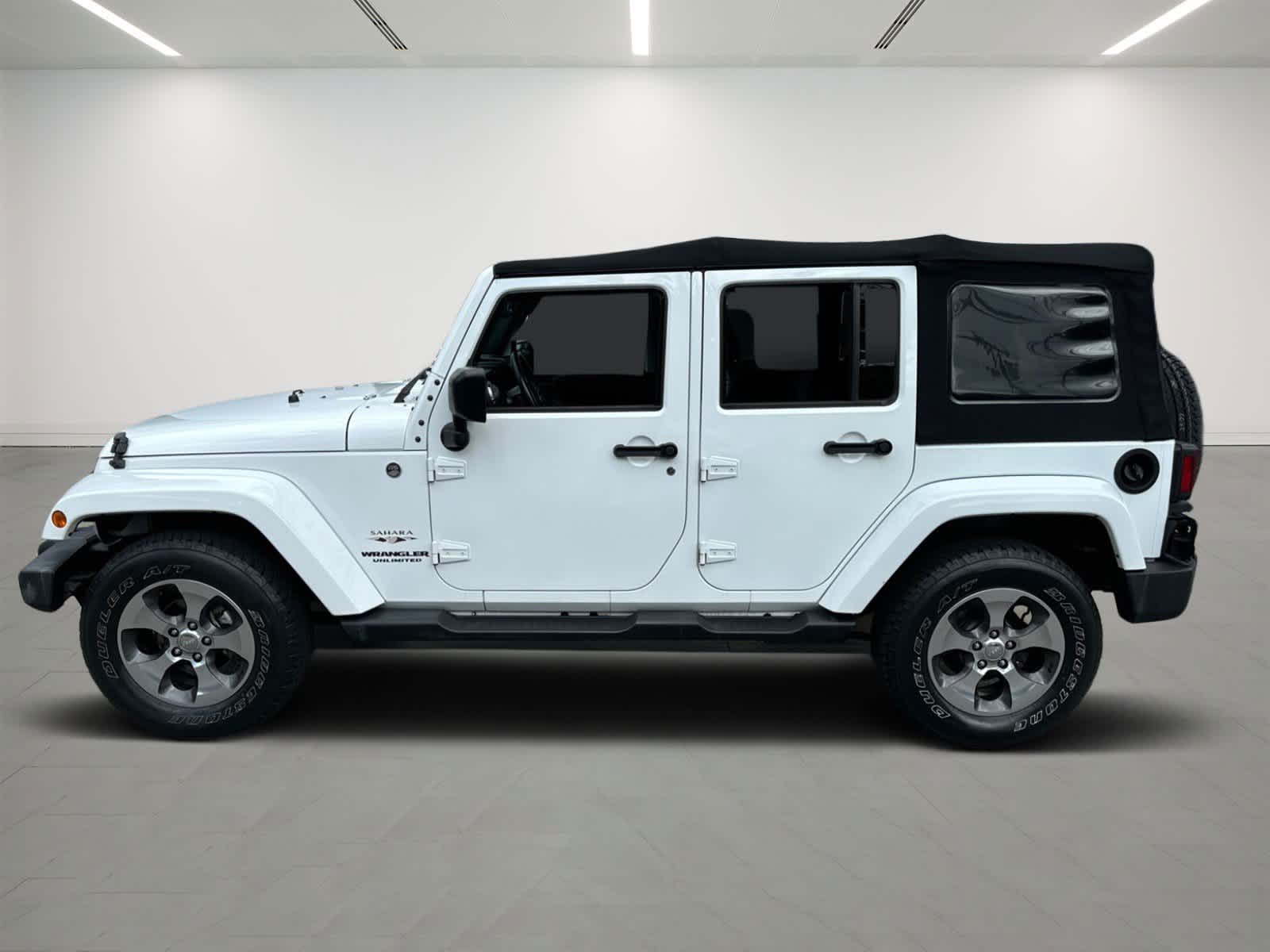 used 2017 Jeep Wrangler Unlimited car, priced at $26,400