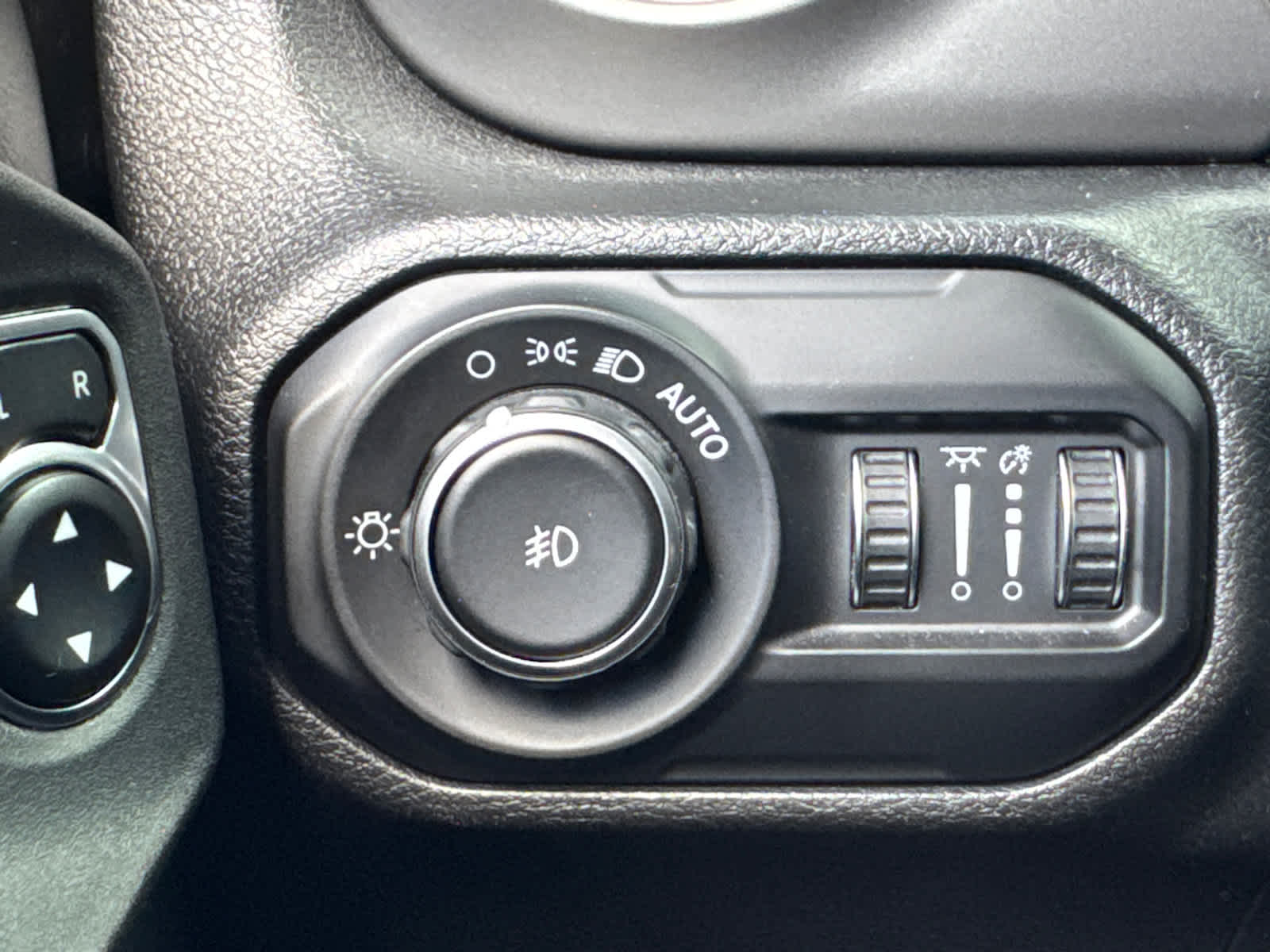 used 2021 Jeep Wrangler car, priced at $28,900