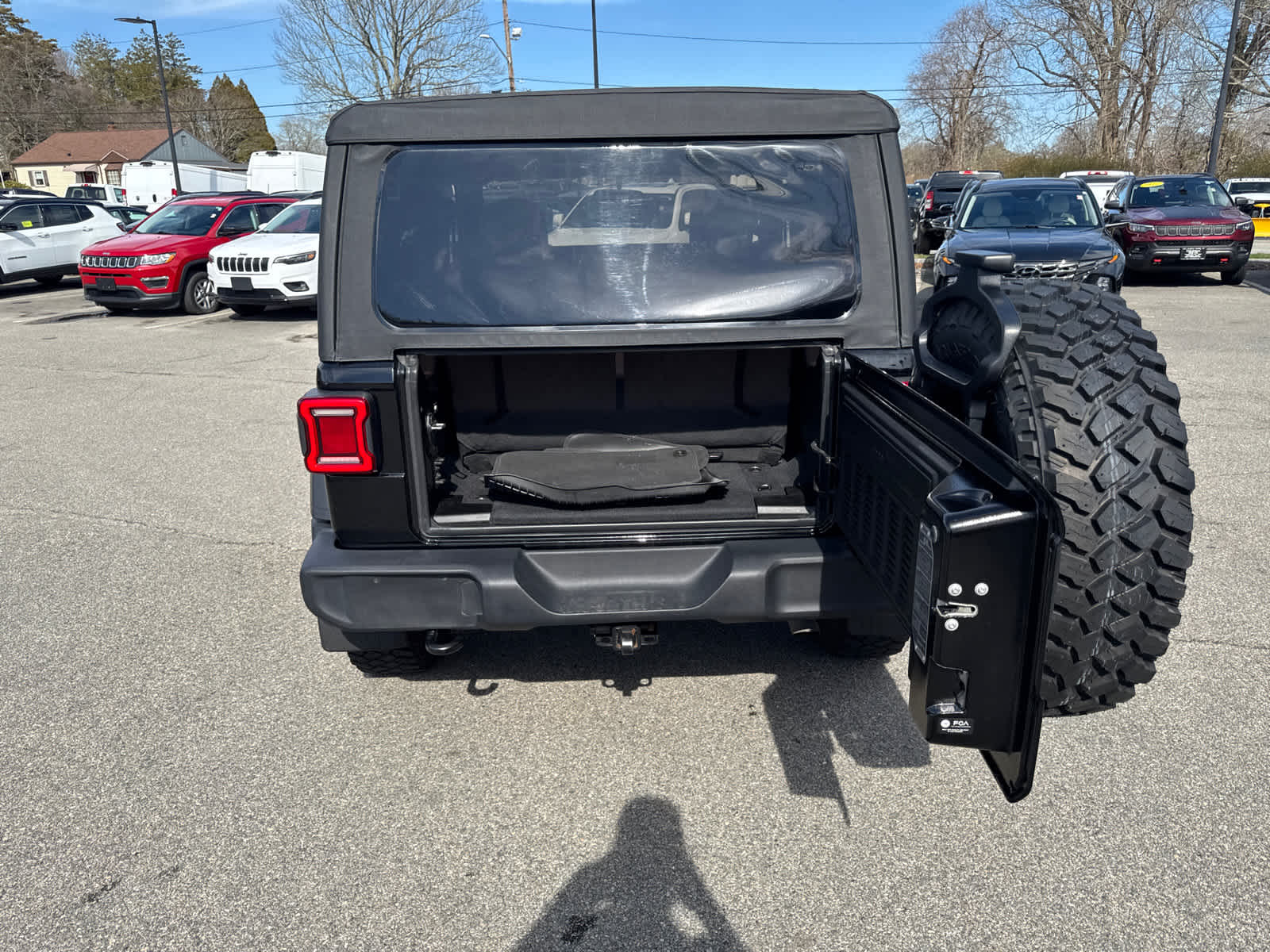used 2021 Jeep Wrangler car, priced at $28,900