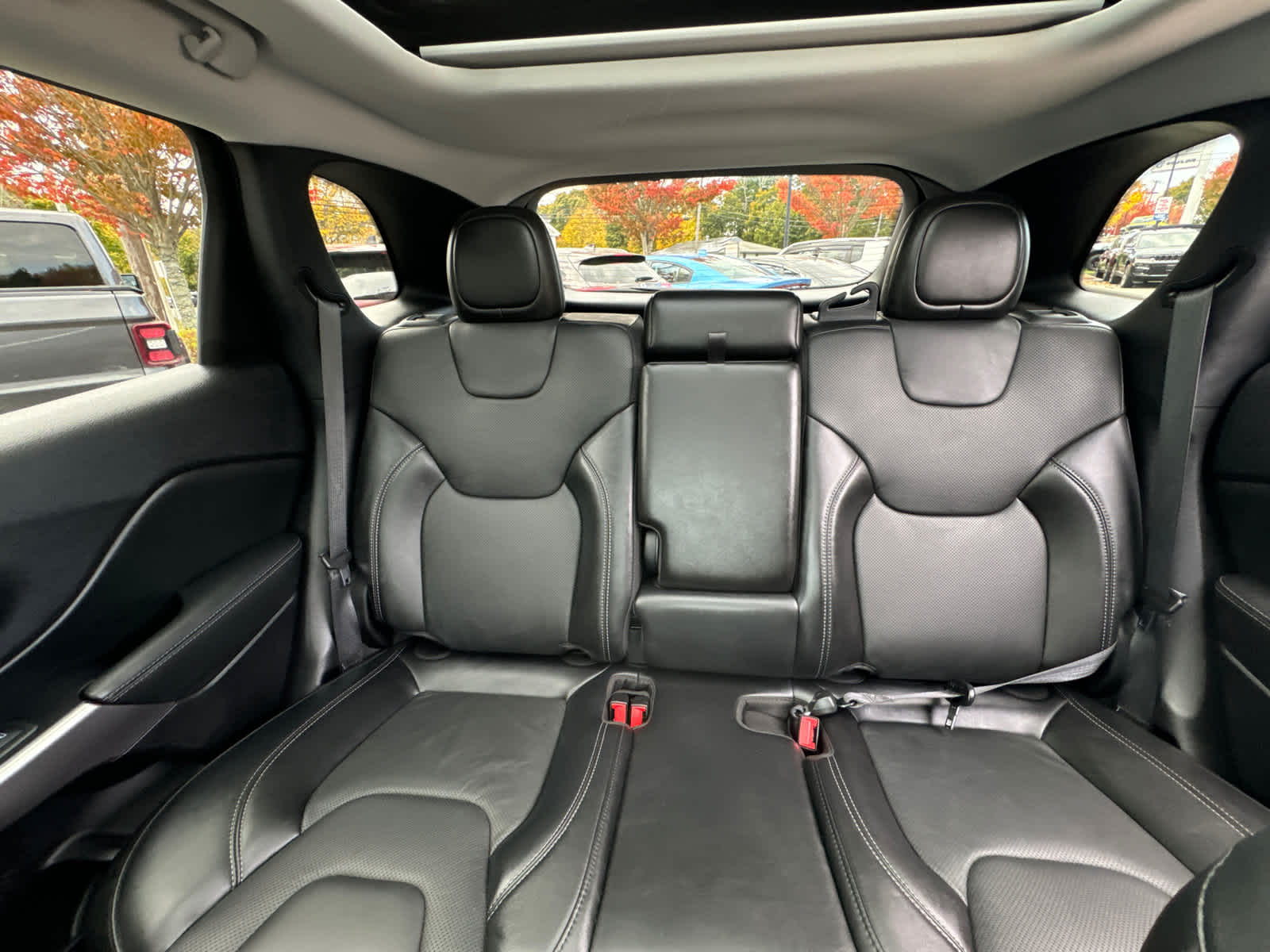 used 2021 Jeep Cherokee car, priced at $22,900