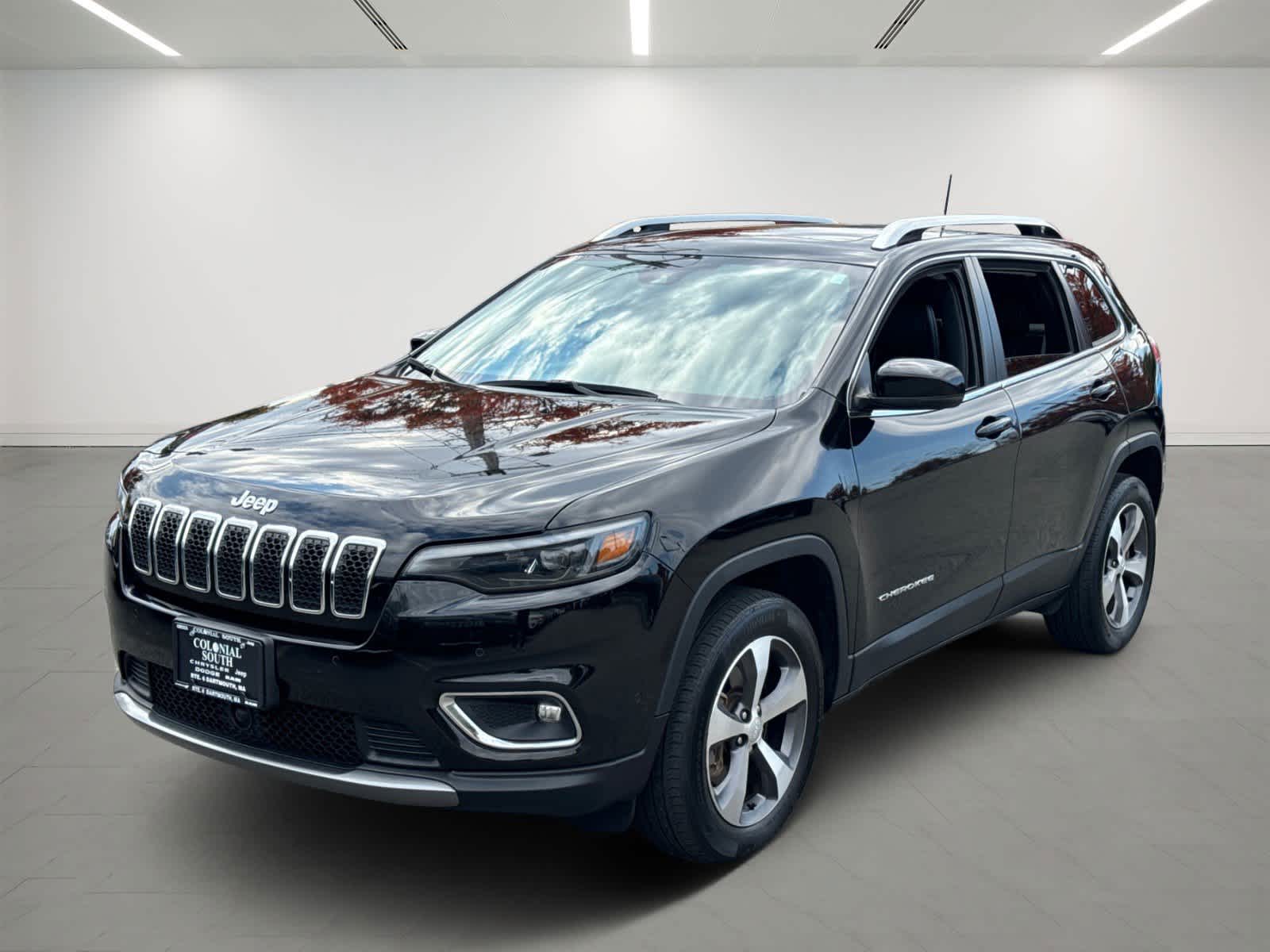 used 2021 Jeep Cherokee car, priced at $22,900