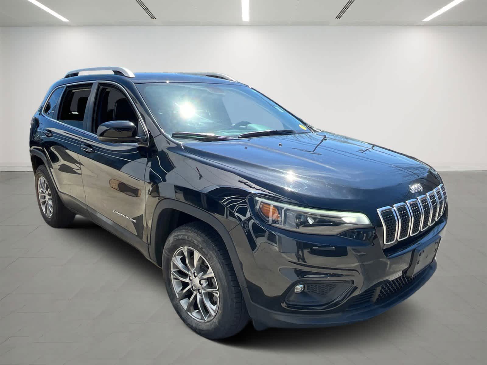 used 2020 Jeep Cherokee car, priced at $21,400