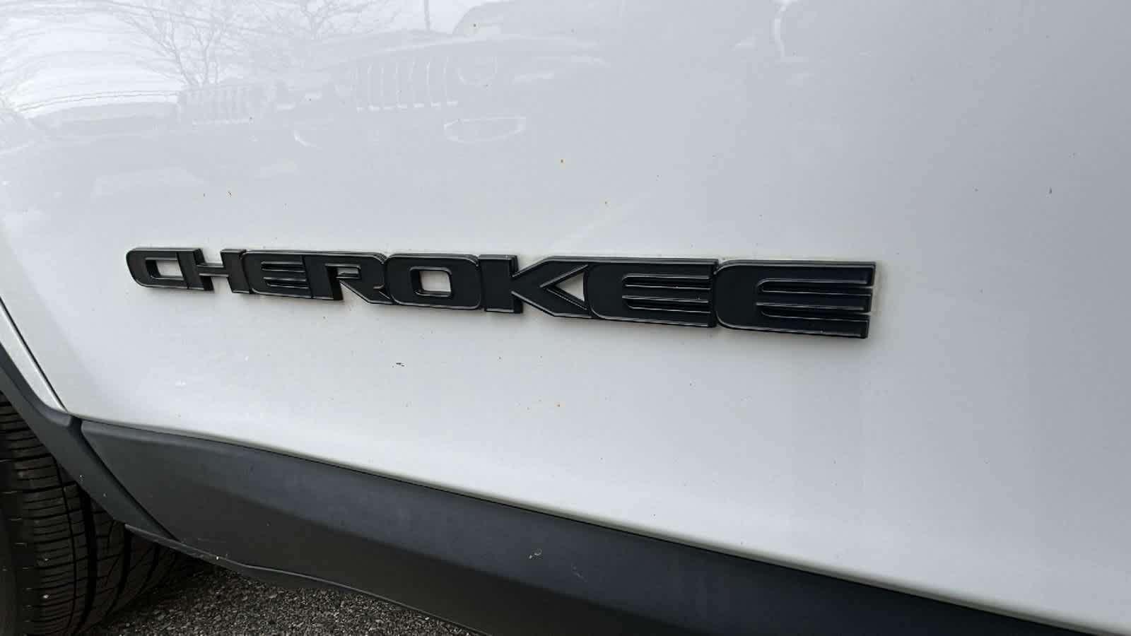 used 2019 Jeep Cherokee car, priced at $18,300