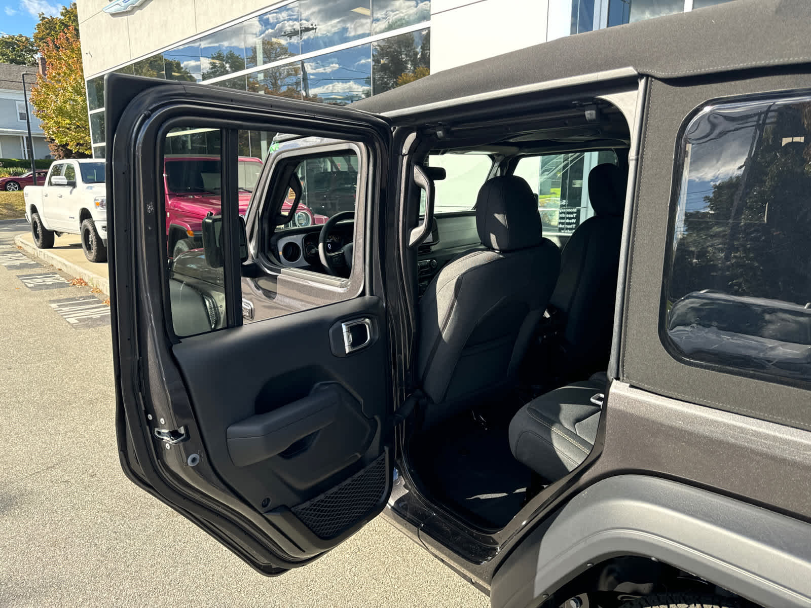 new 2024 Jeep Wrangler car, priced at $39,170