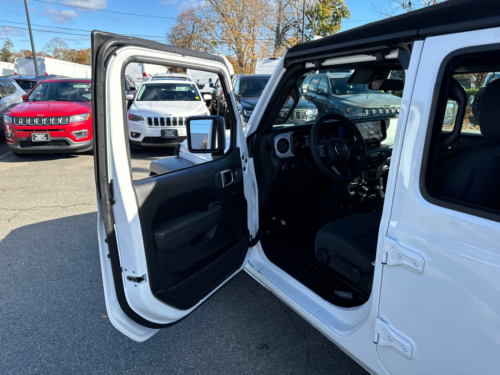 new 2024 Jeep Wrangler car, priced at $38,109