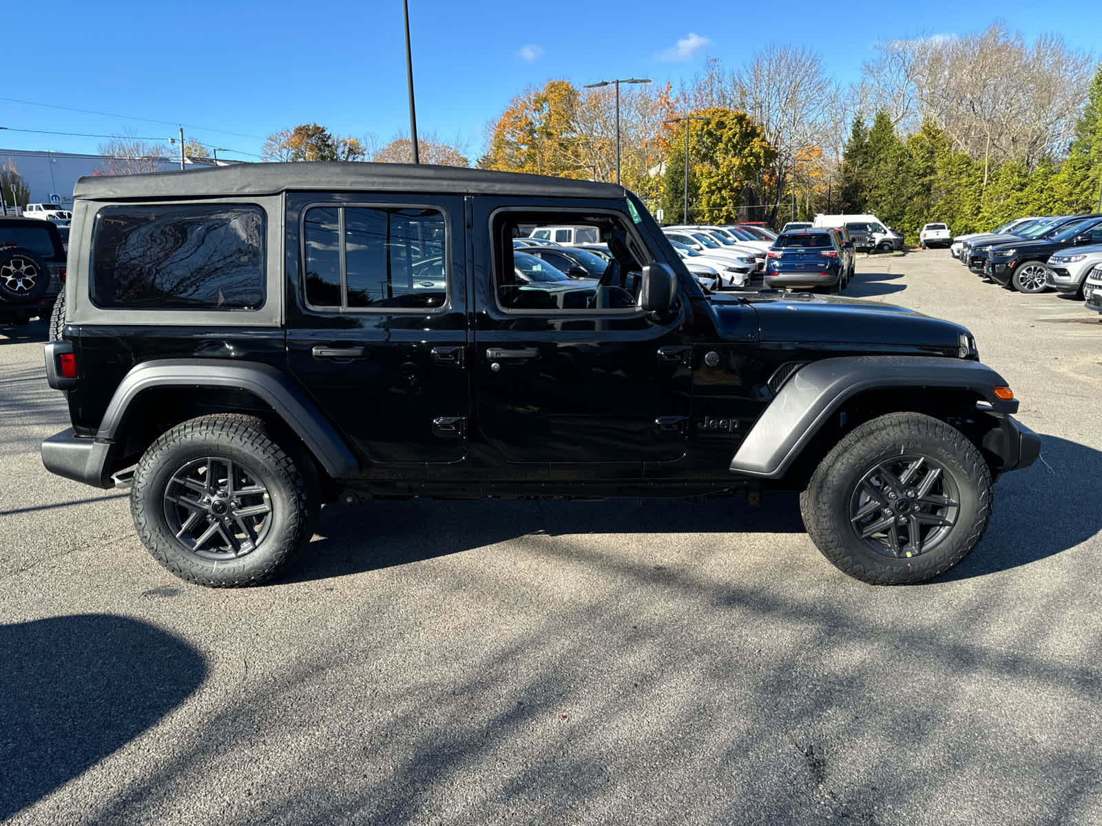 new 2025 Jeep Wrangler car, priced at $47,645