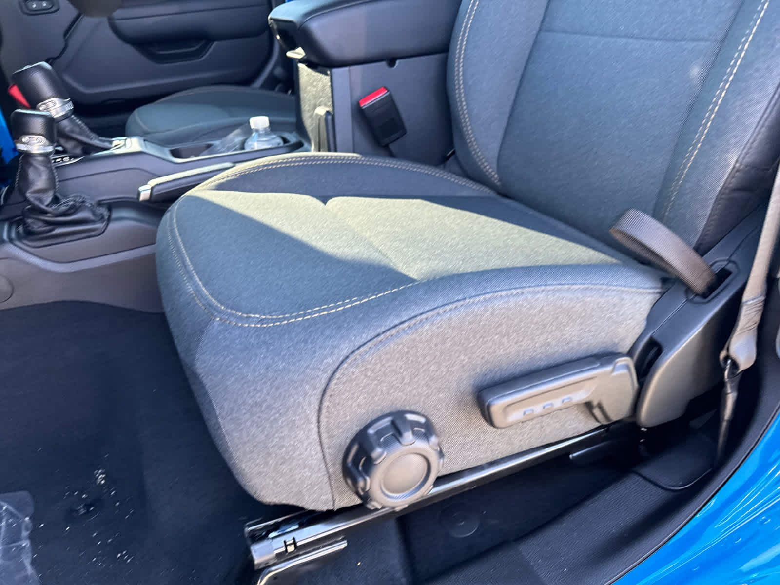 new 2025 Jeep Wrangler car, priced at $41,884