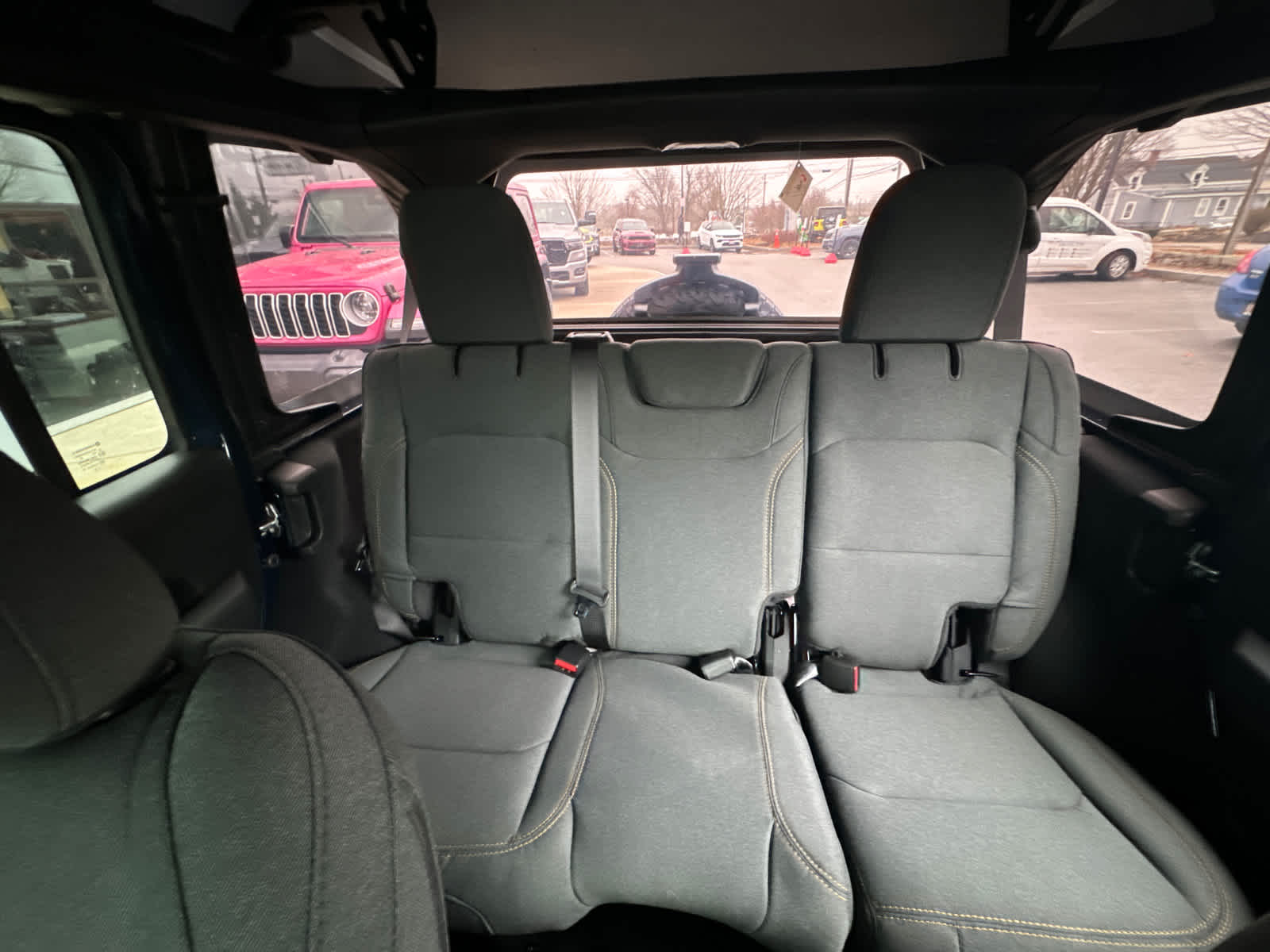 new 2025 Jeep Wrangler car, priced at $40,134