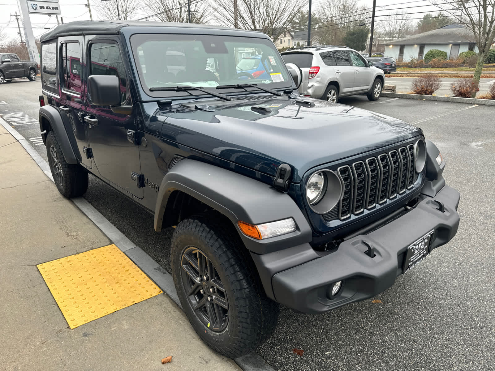 new 2025 Jeep Wrangler car, priced at $40,134