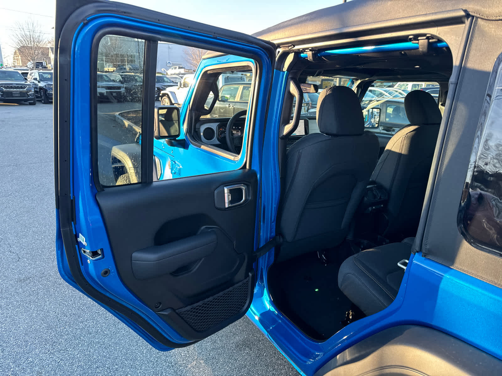 new 2025 Jeep Wrangler car, priced at $39,819