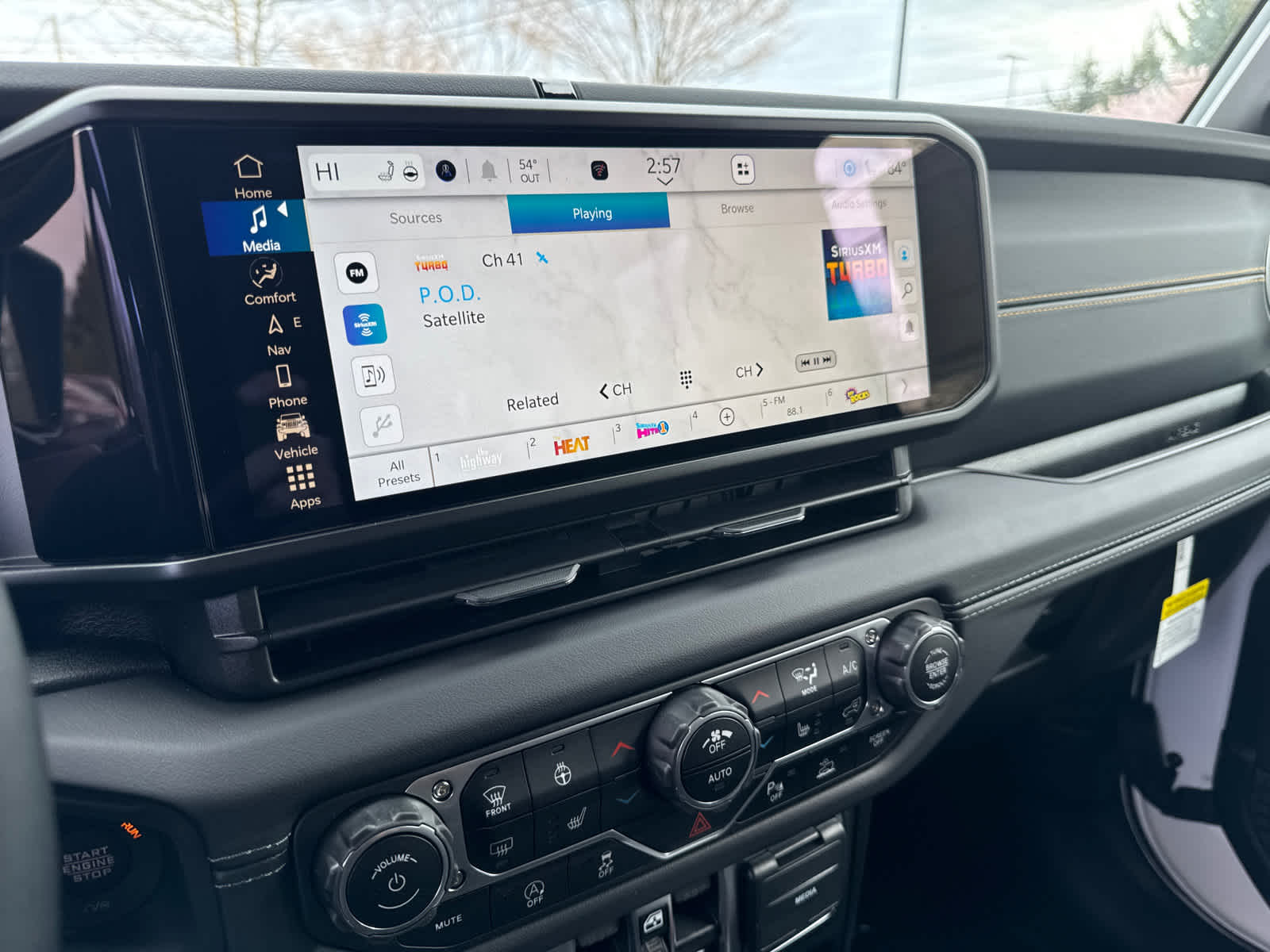 new 2025 Jeep Wrangler car, priced at $53,477