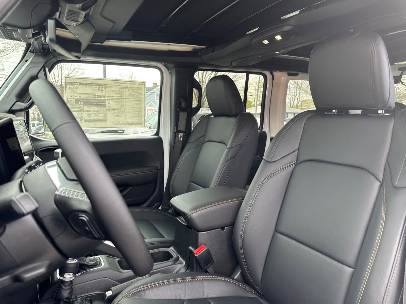 new 2025 Jeep Wrangler car, priced at $53,477