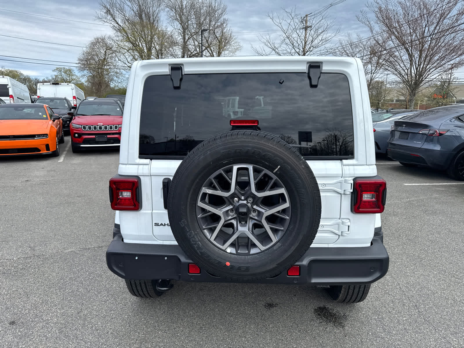 new 2025 Jeep Wrangler car, priced at $53,477