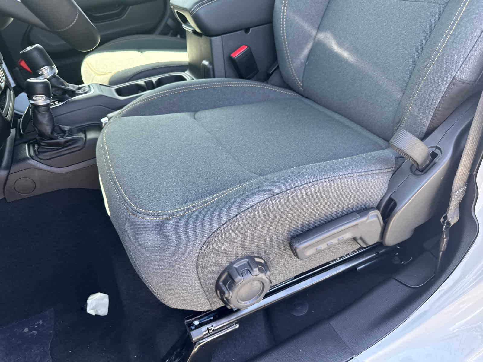 new 2025 Jeep Wrangler car, priced at $49,563