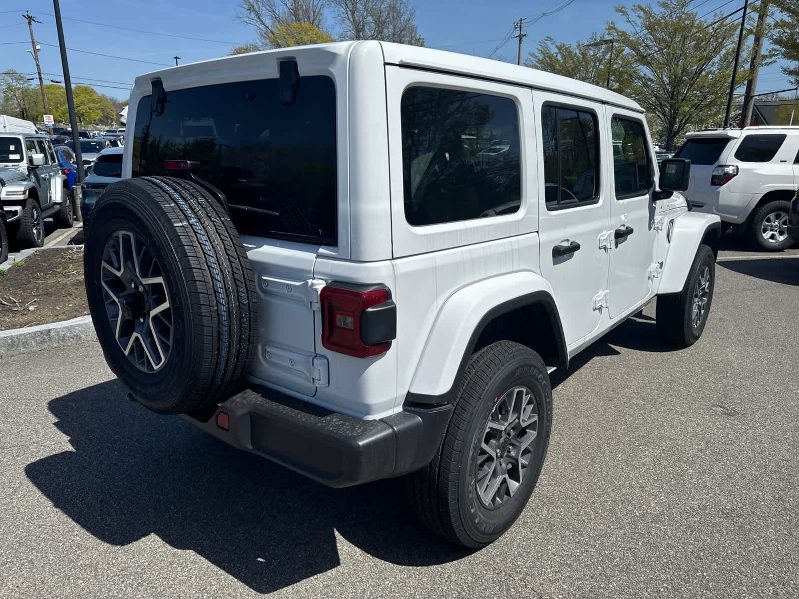 new 2025 Jeep Wrangler car, priced at $49,563