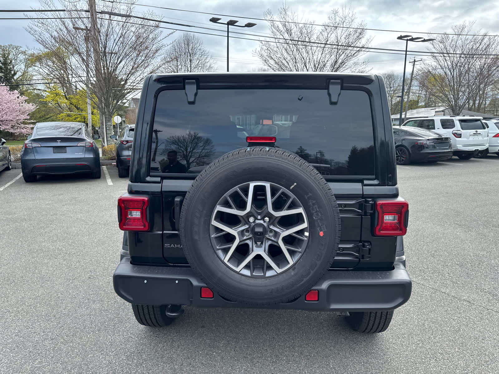 new 2025 Jeep Wrangler car, priced at $50,135