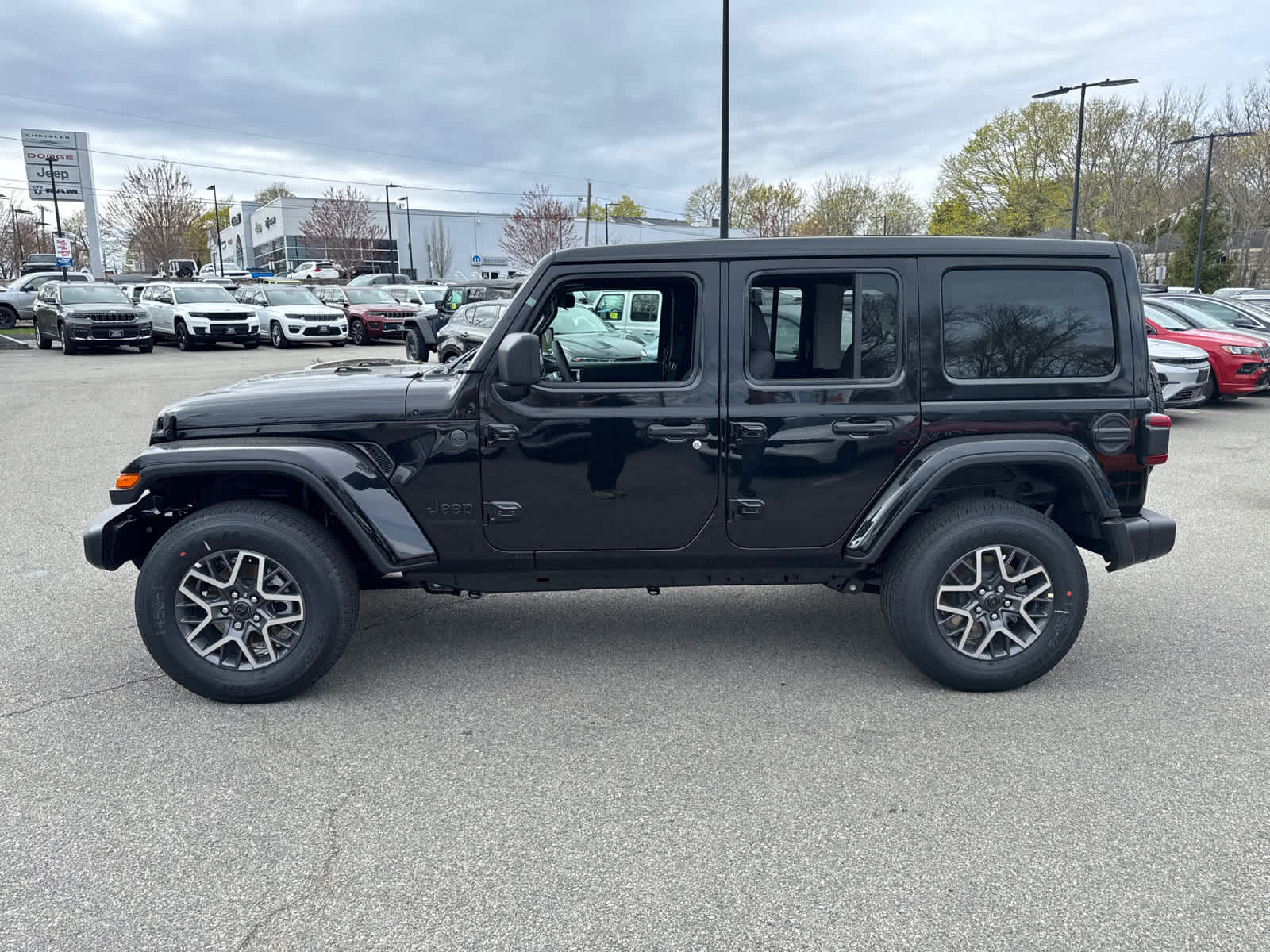 new 2025 Jeep Wrangler car, priced at $50,135