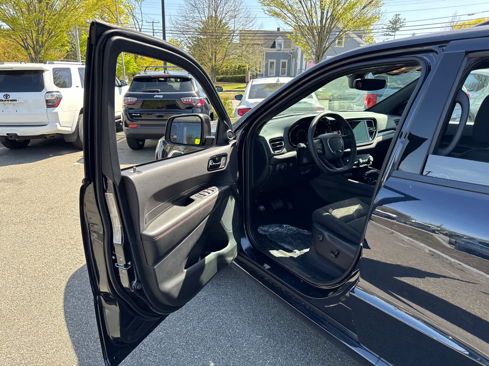 new 2025 Dodge Durango car, priced at $39,577