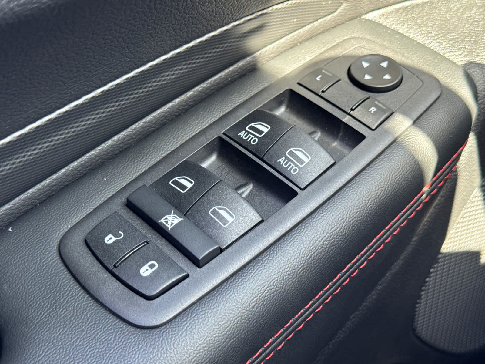 new 2025 Dodge Durango car, priced at $39,577
