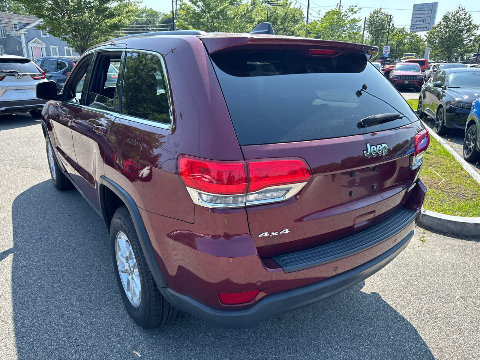 used 2018 Jeep Grand Cherokee car, priced at $16,200