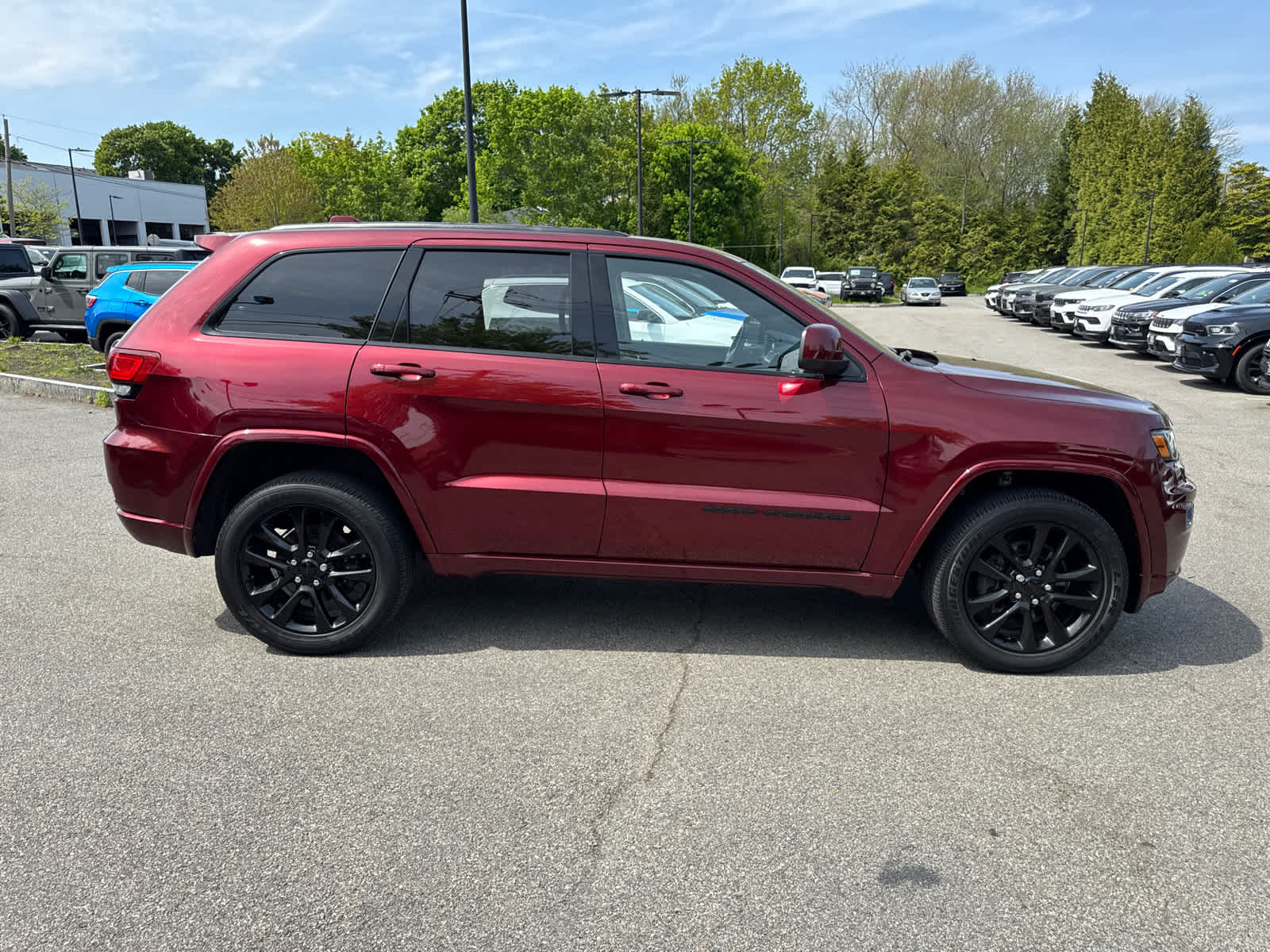 used 2021 Jeep Grand Cherokee car, priced at $26,900