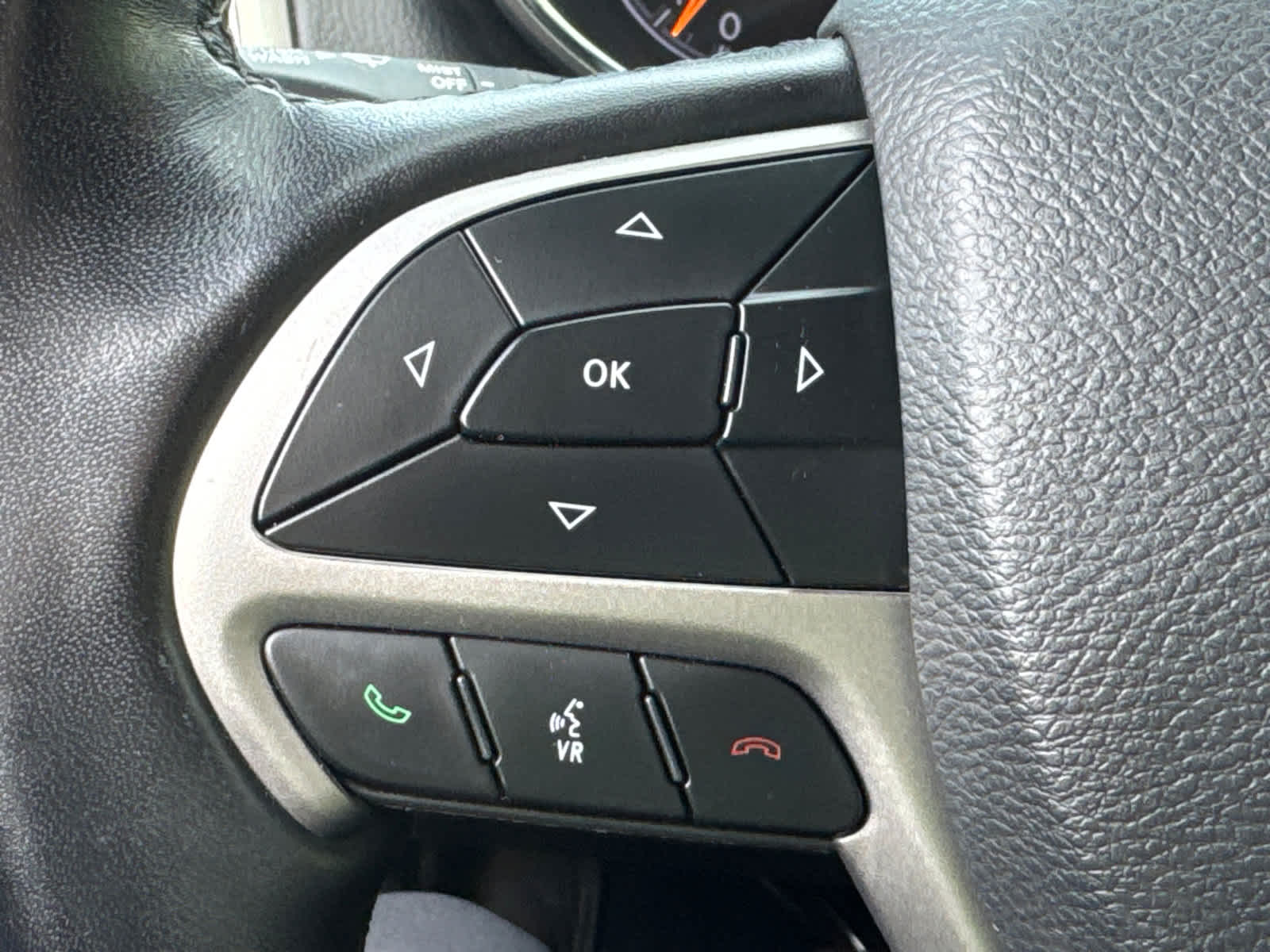 used 2021 Jeep Grand Cherokee car, priced at $26,900