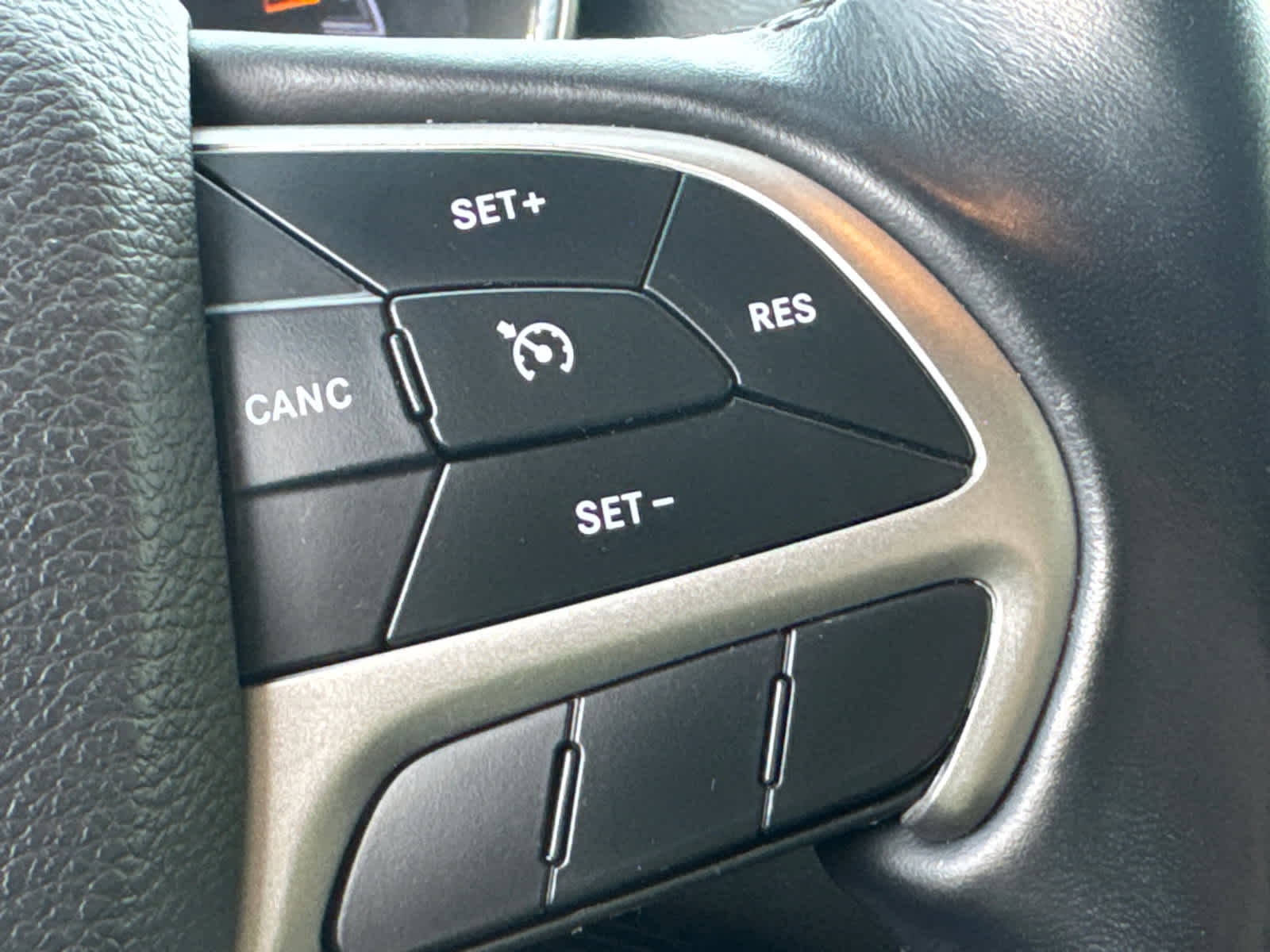 used 2021 Jeep Grand Cherokee car, priced at $26,900