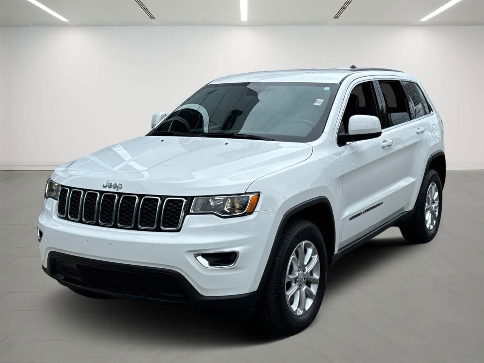 used 2022 Jeep Grand Cherokee WK car, priced at $25,900