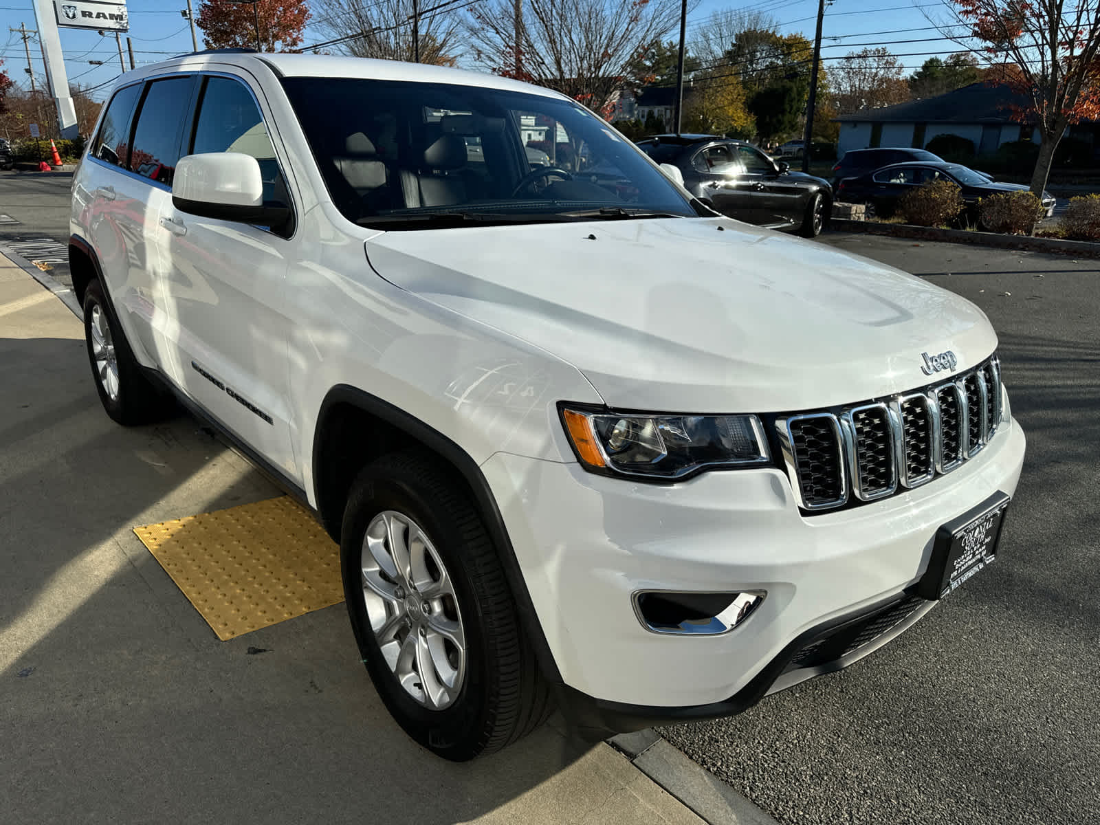 used 2022 Jeep Grand Cherokee WK car, priced at $25,888