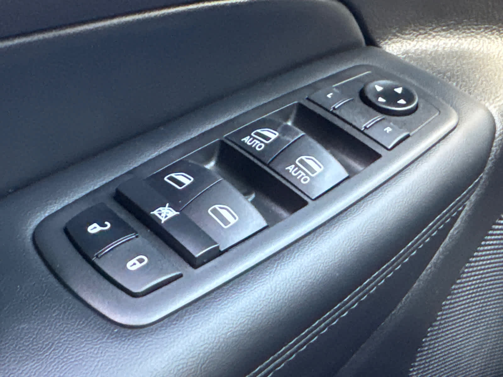 used 2021 Jeep Grand Cherokee car, priced at $20,999