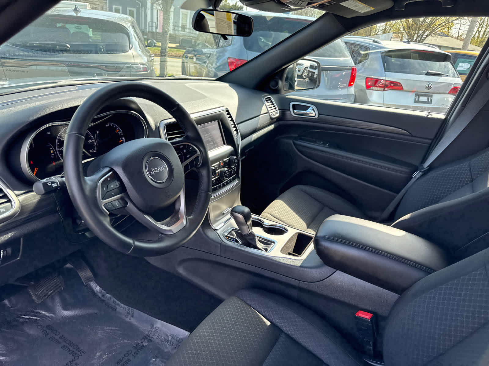 used 2021 Jeep Grand Cherokee car, priced at $20,999