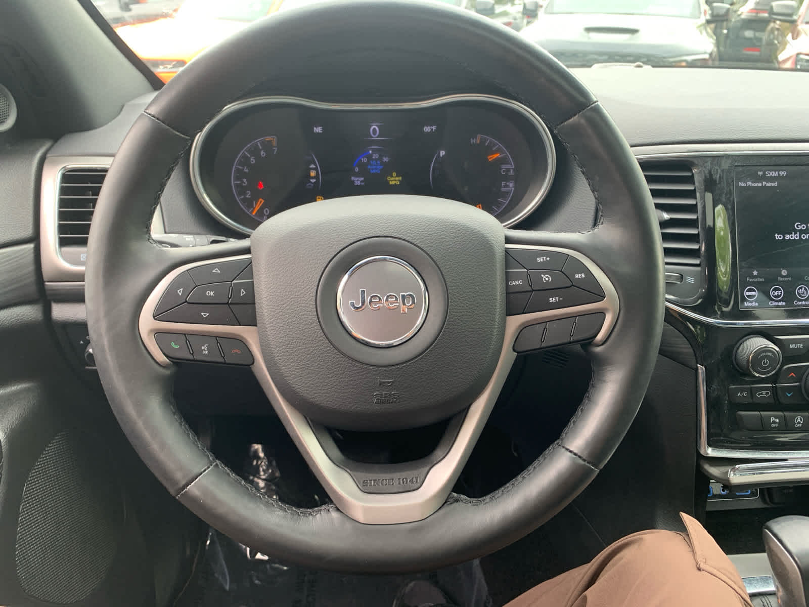 used 2022 Jeep Grand Cherokee WK car, priced at $29,975
