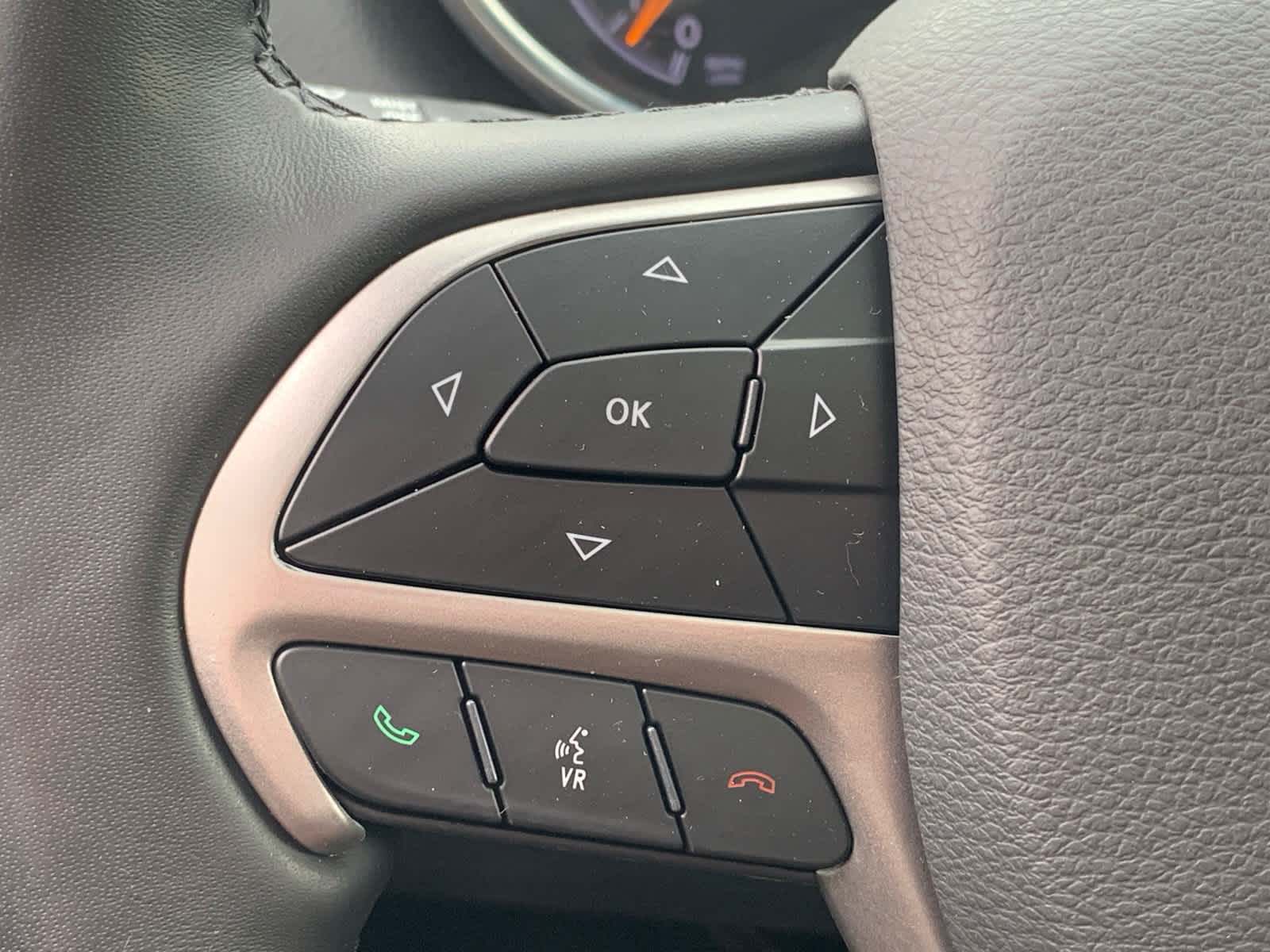 used 2022 Jeep Grand Cherokee WK car, priced at $29,975