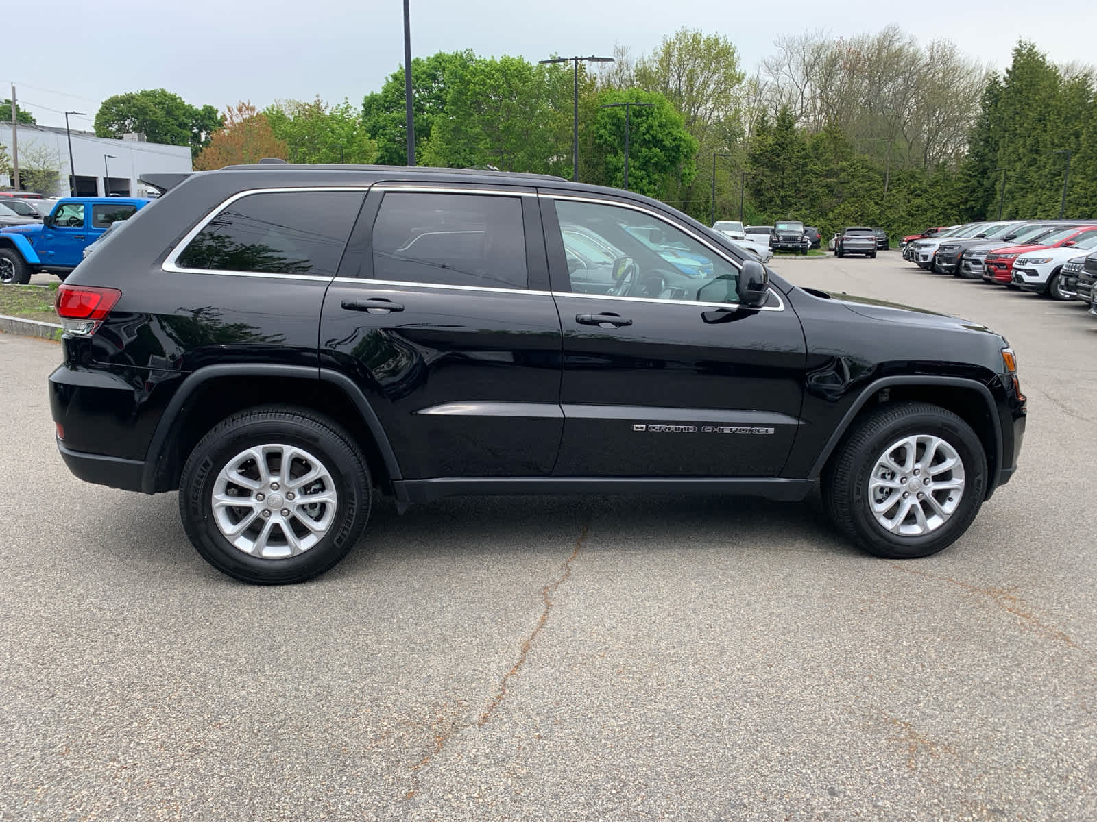 used 2022 Jeep Grand Cherokee WK car, priced at $29,975