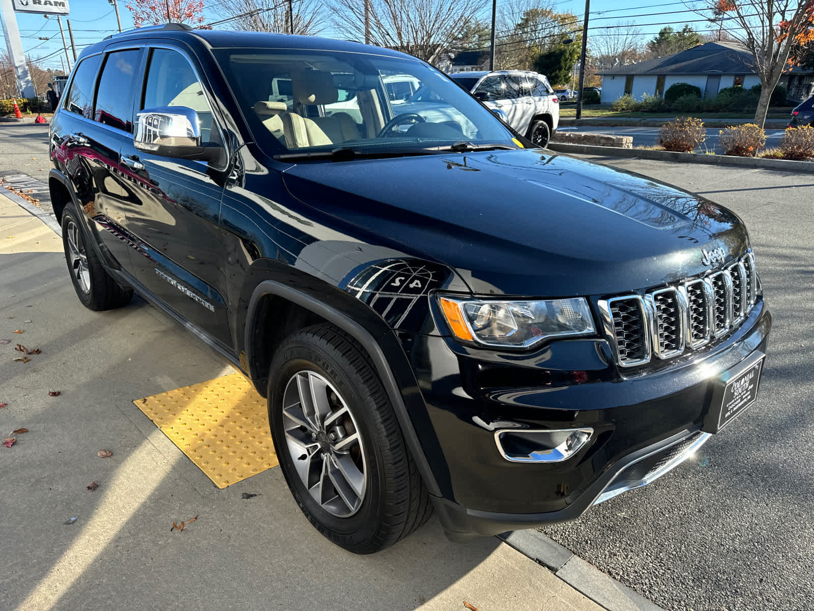 used 2020 Jeep Grand Cherokee car, priced at $23,895