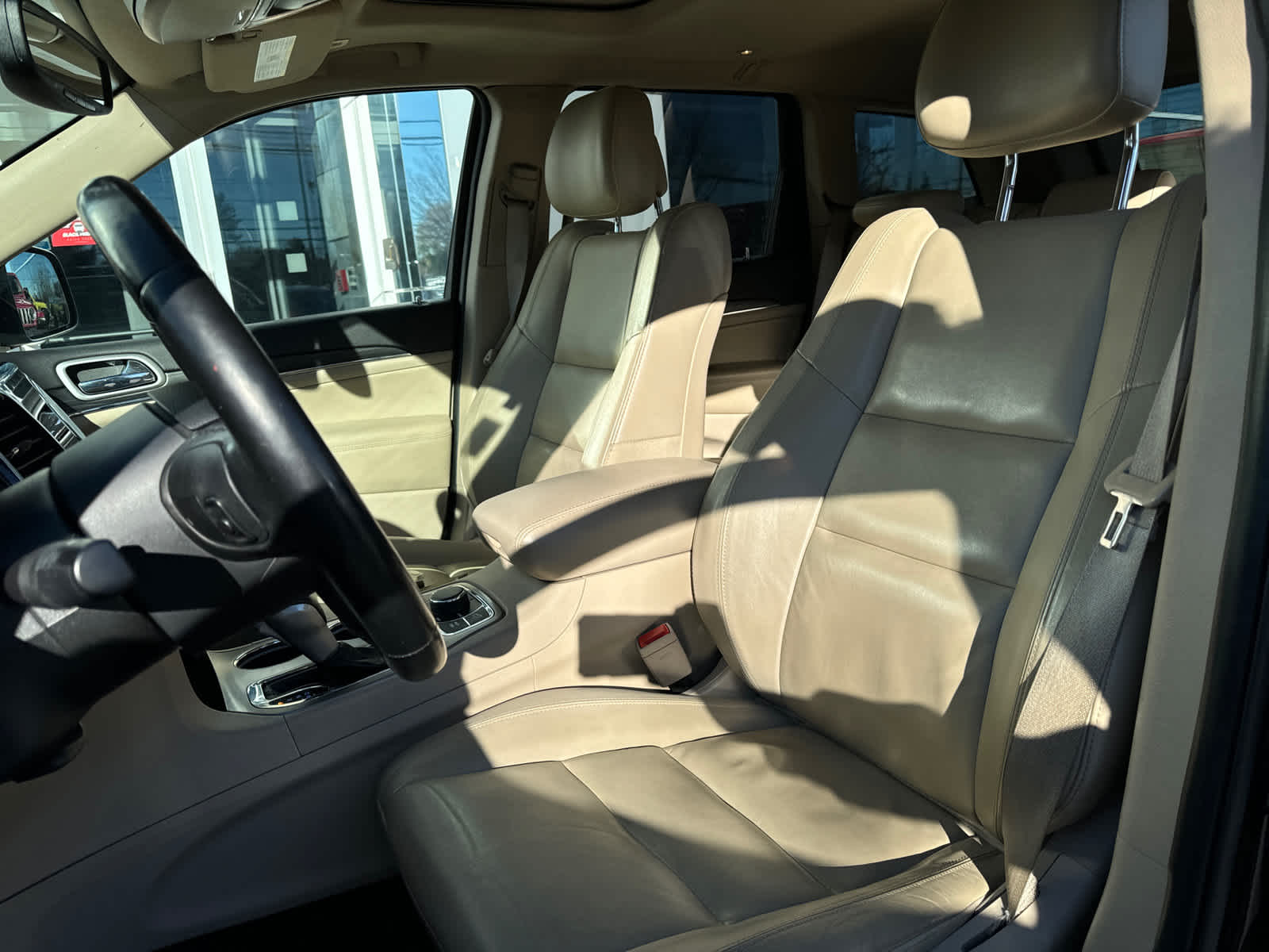 used 2020 Jeep Grand Cherokee car, priced at $23,895