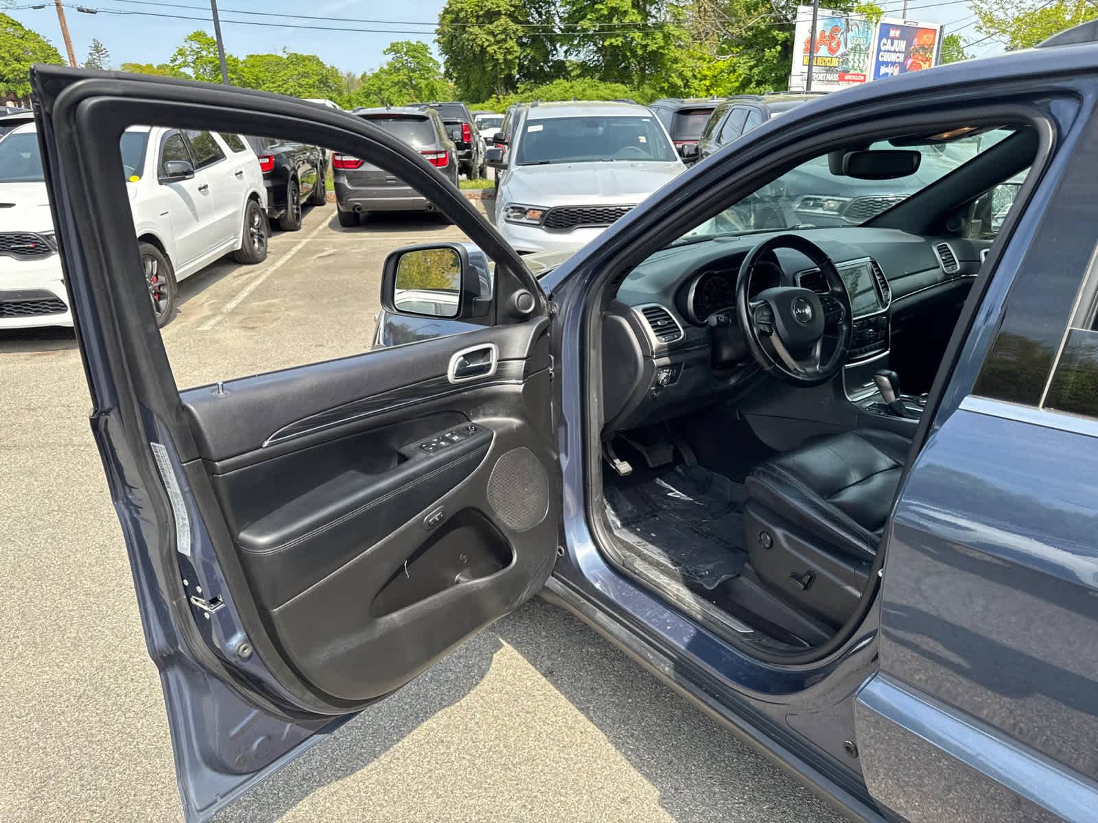 used 2021 Jeep Grand Cherokee car, priced at $21,900