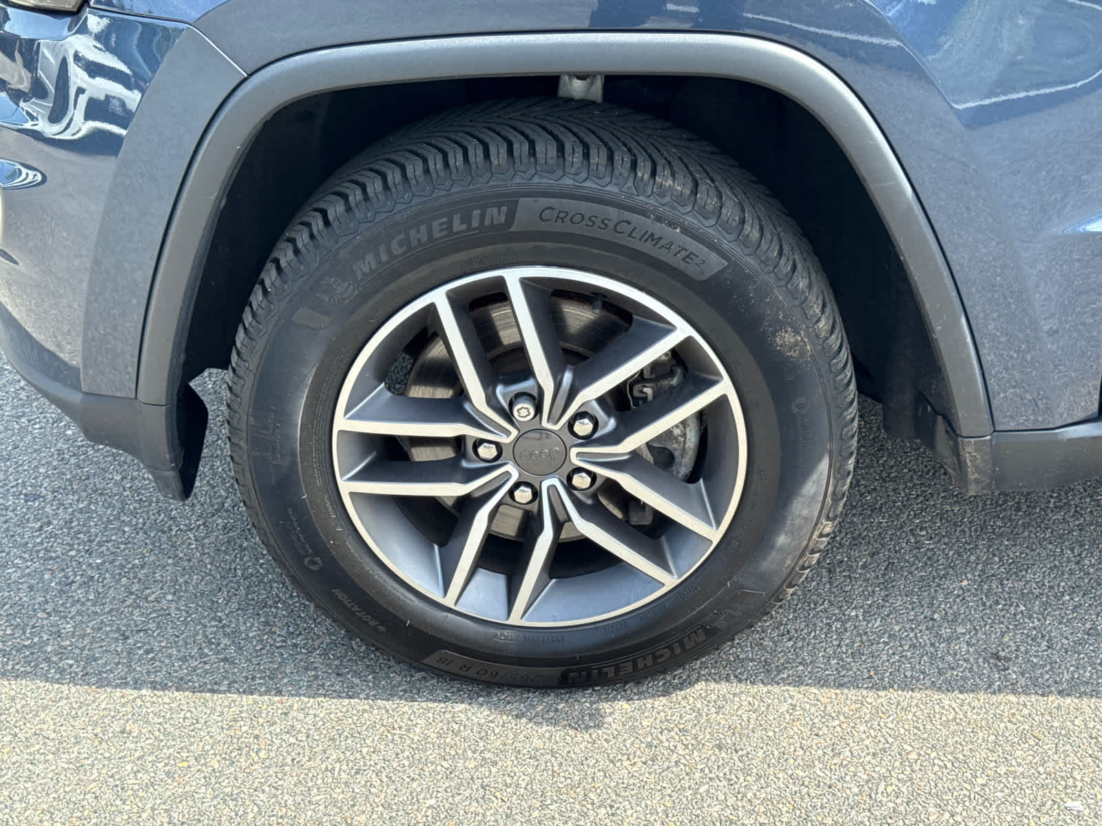used 2021 Jeep Grand Cherokee car, priced at $21,900