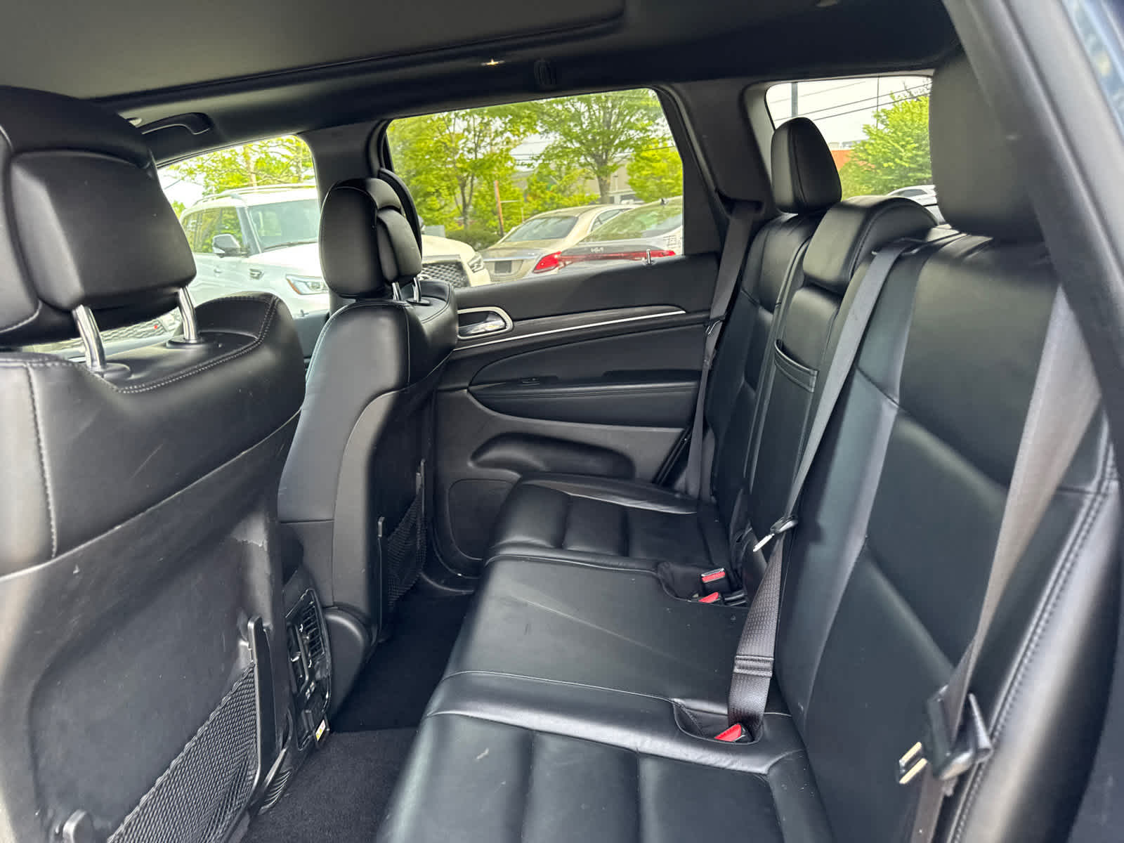 used 2021 Jeep Grand Cherokee car, priced at $21,900