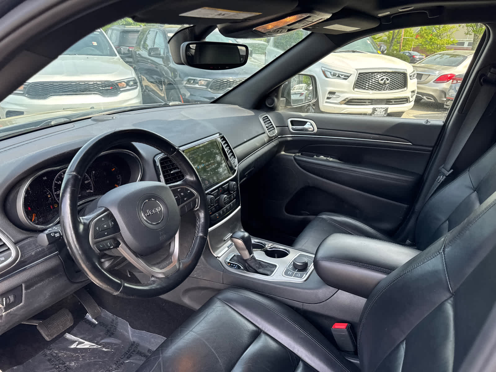 used 2021 Jeep Grand Cherokee car, priced at $21,900