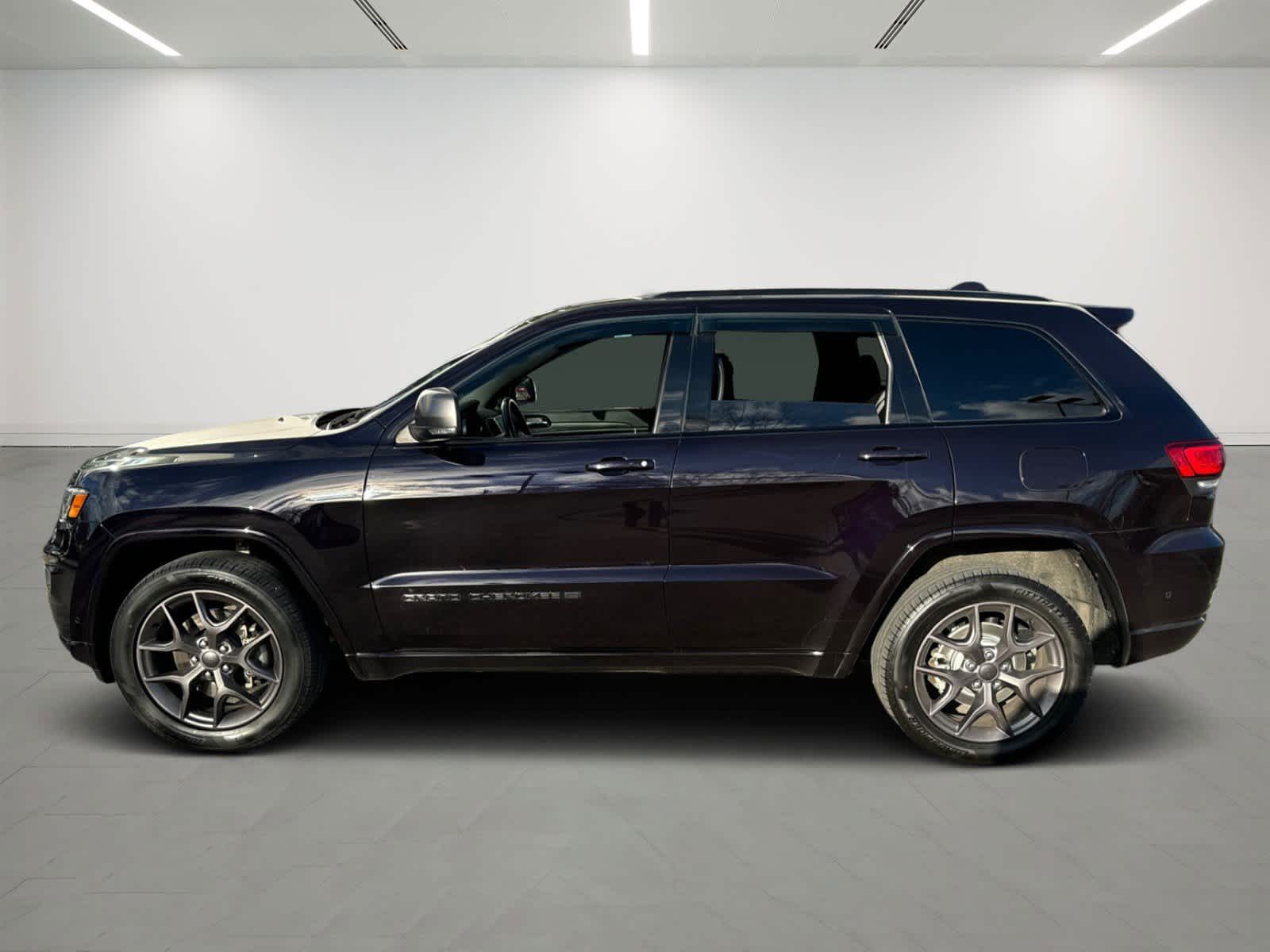 used 2021 Jeep Grand Cherokee car, priced at $29,900