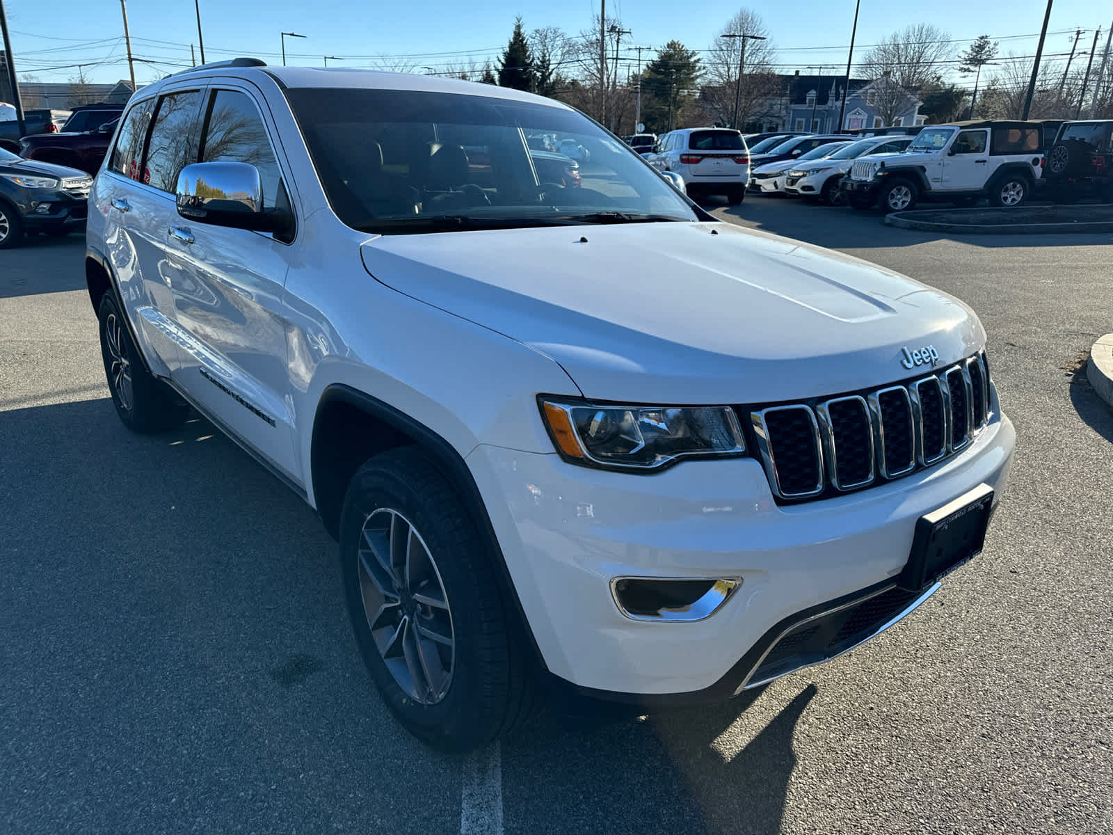 used 2022 Jeep Grand Cherokee WK car, priced at $29,177