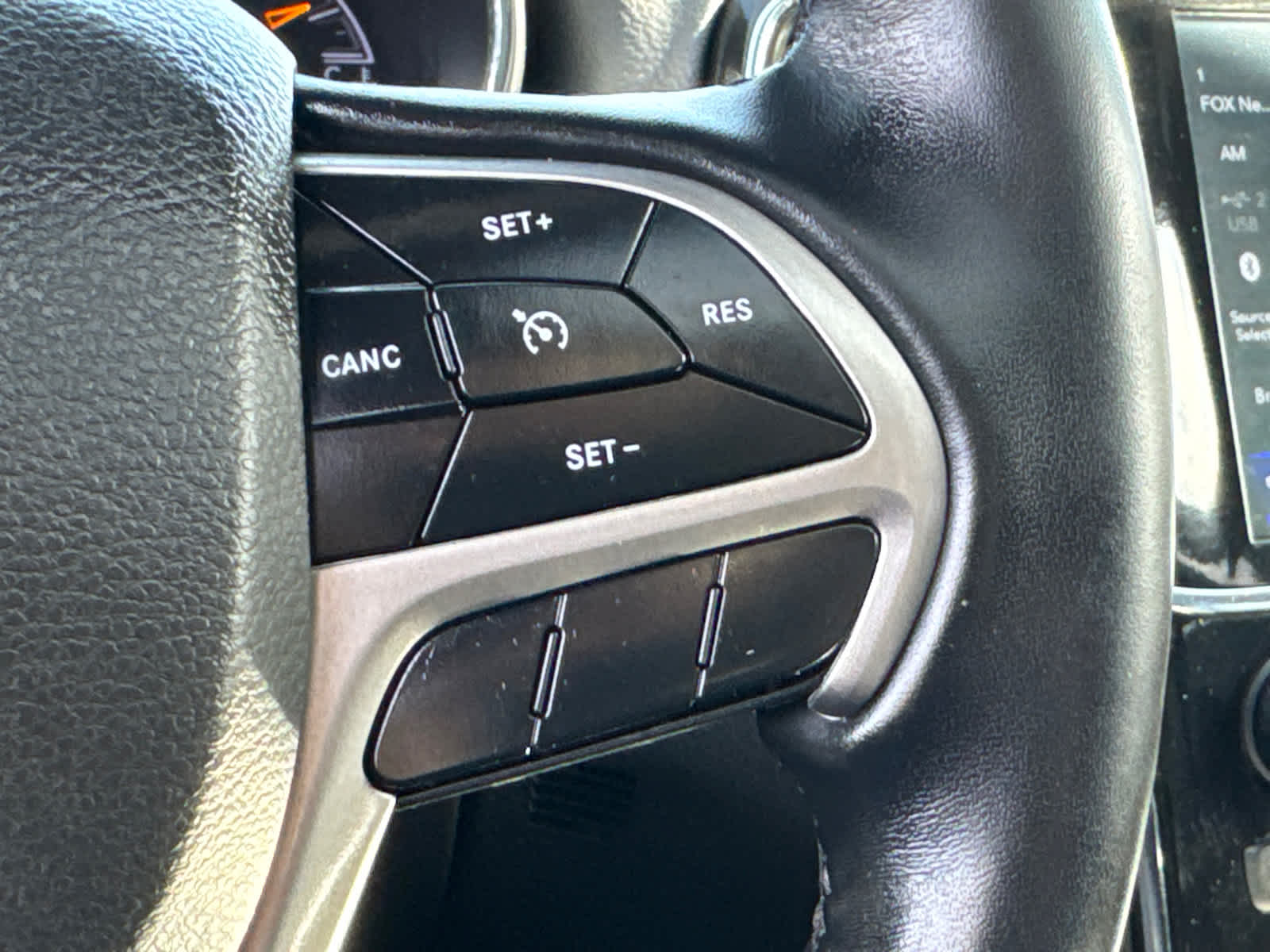 used 2022 Jeep Grand Cherokee WK car, priced at $27,400