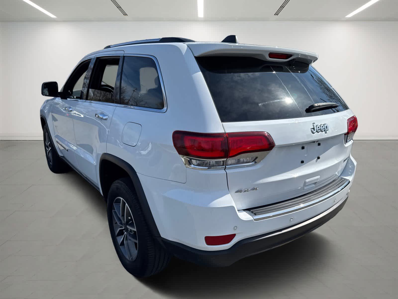 used 2022 Jeep Grand Cherokee WK car, priced at $27,400