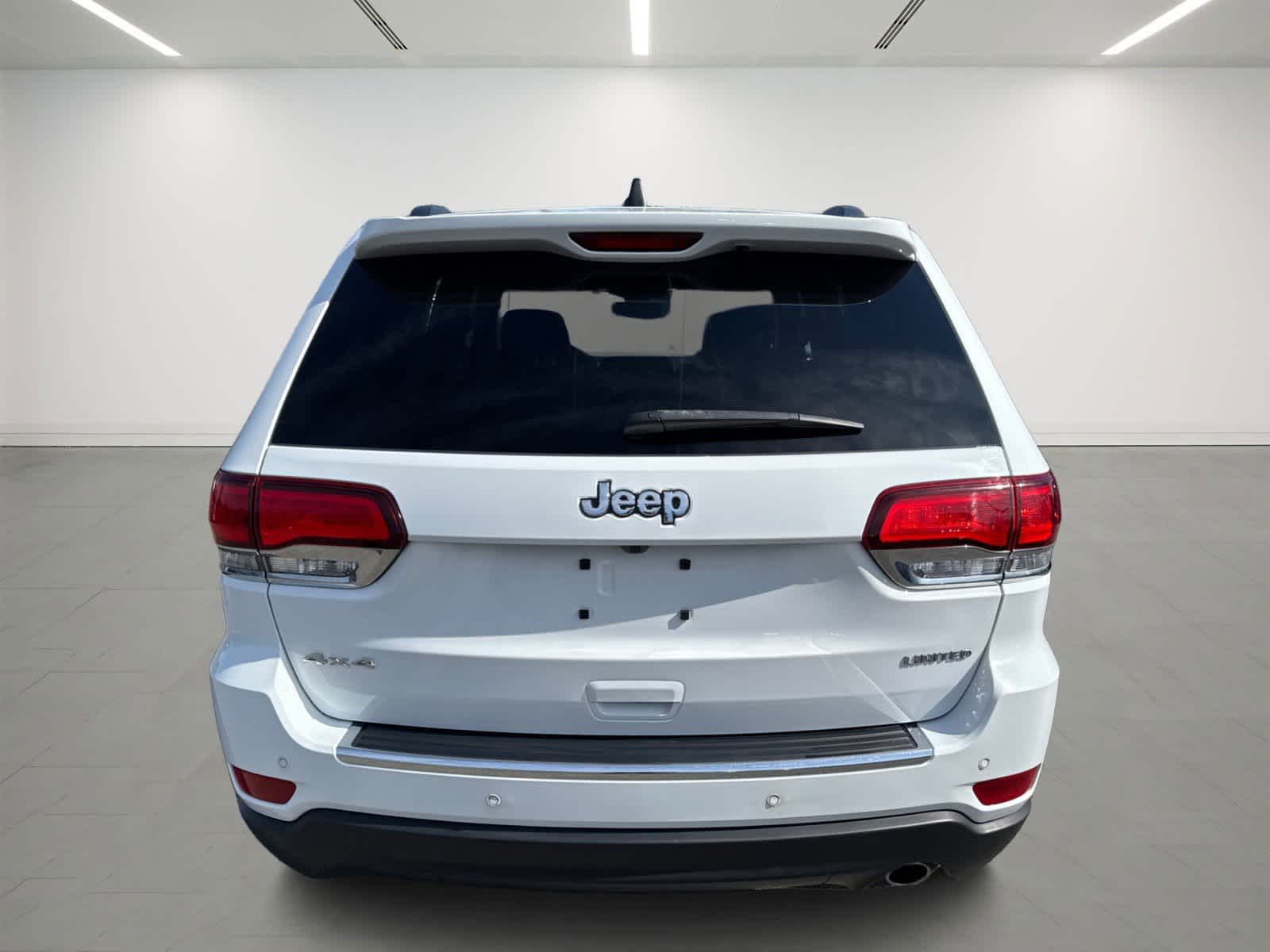 used 2022 Jeep Grand Cherokee WK car, priced at $27,400