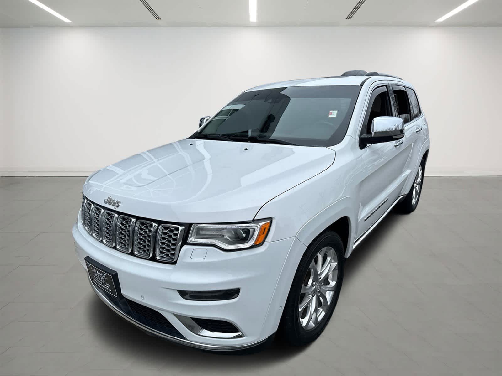 used 2020 Jeep Grand Cherokee car, priced at $31,400