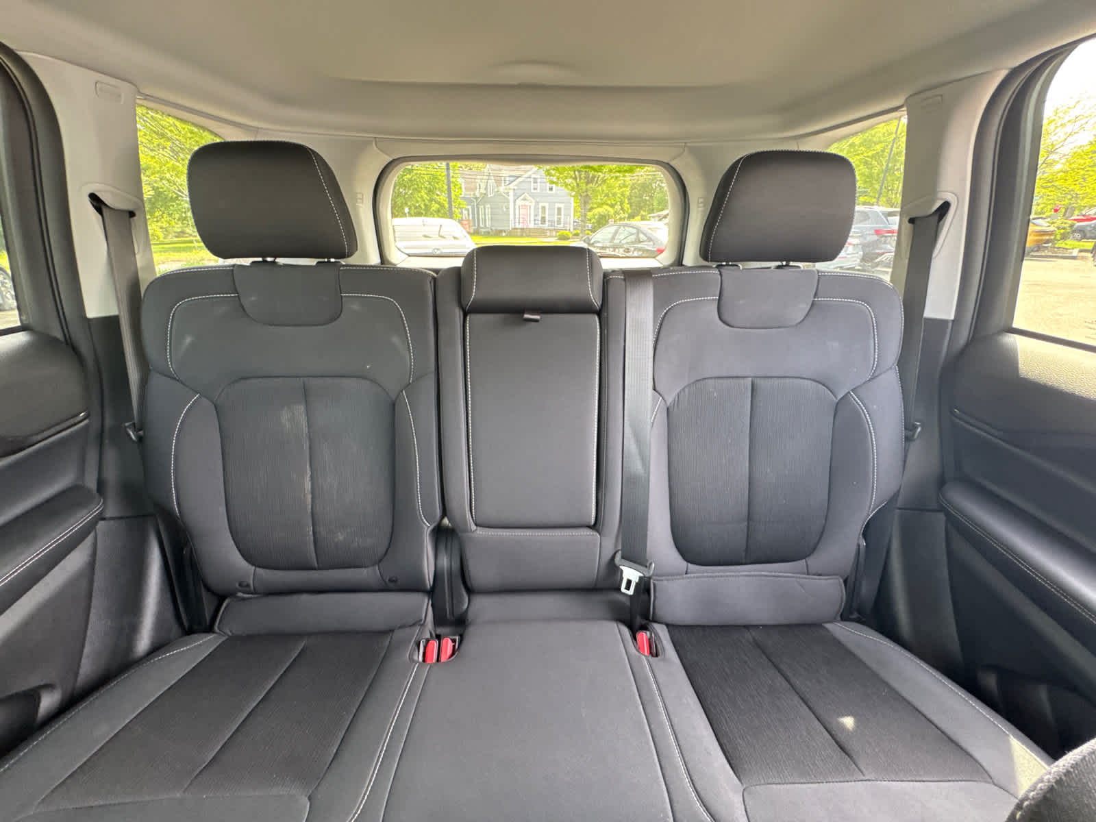 used 2022 Jeep Grand Cherokee car, priced at $31,505