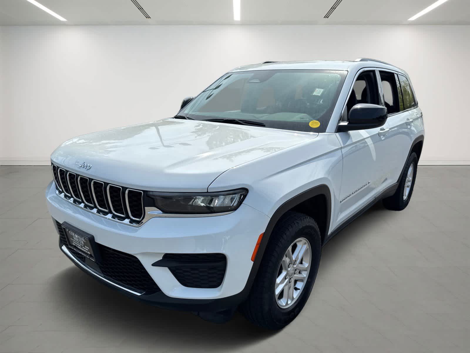 used 2022 Jeep Grand Cherokee car, priced at $31,505