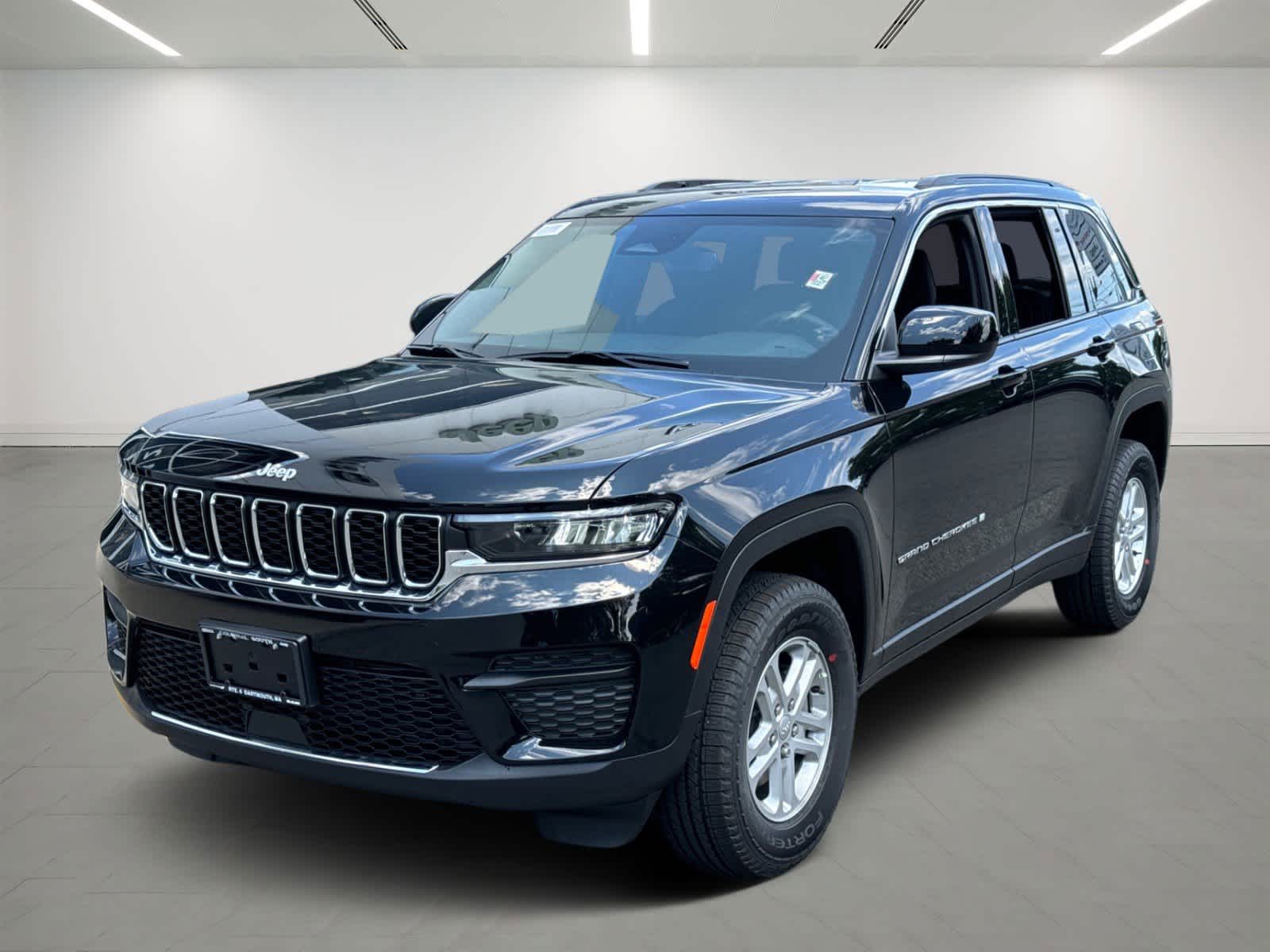 new 2024 Jeep Grand Cherokee car, priced at $37,913